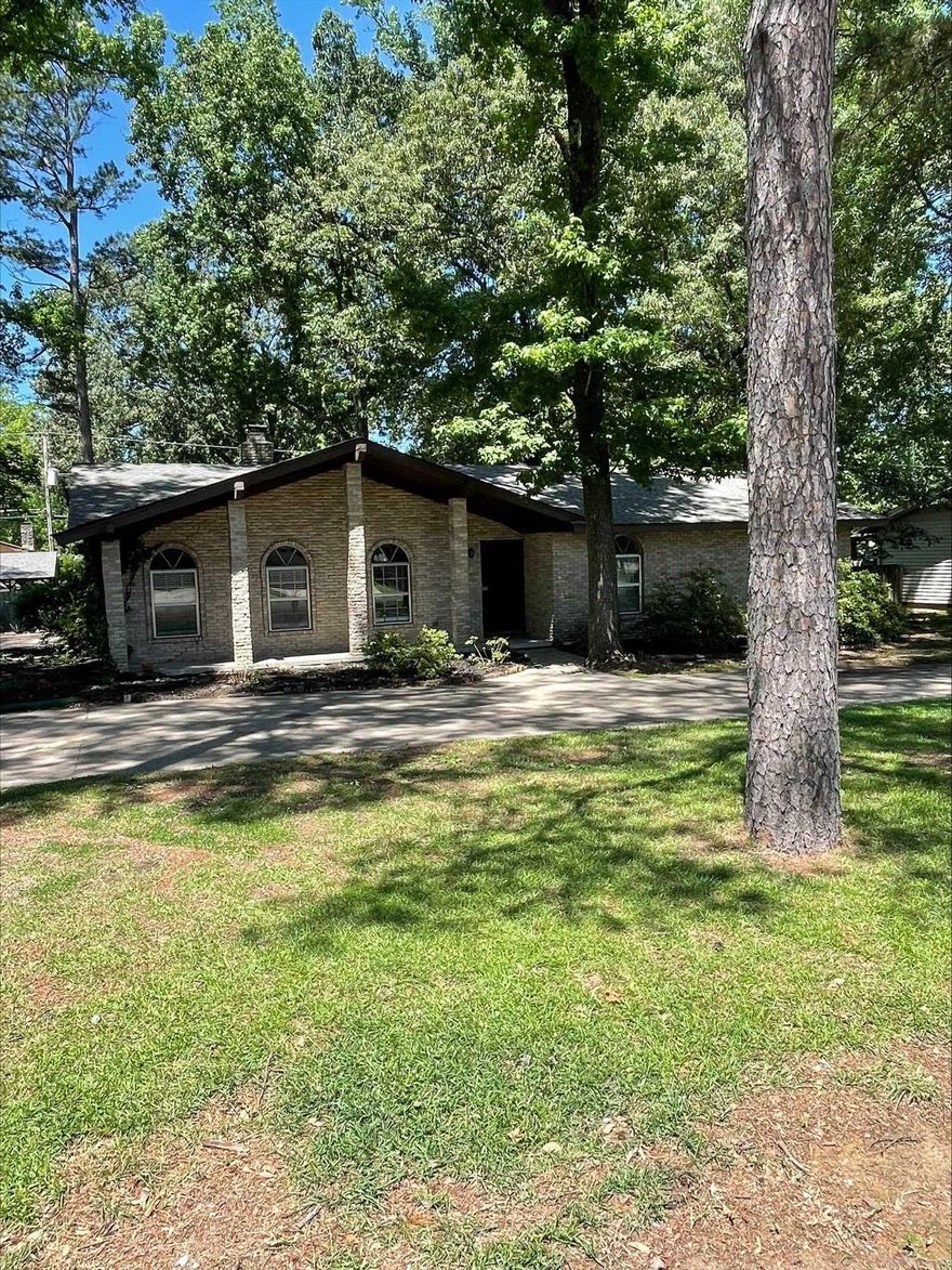 Beautiful remodeled 3 bedrooms, 2 bath home located just two minutes from the Airbase & Interstate 57 for easy commuting access. Large fenced backyard with 16x16 patio, in-ground pool (new pump), has a pool house/bar/shop & lots of extra landscaping. Granite counter tops in kitchen, large pantry, ss appliances, new dishwasher, refrigerator conveys, has two 2 living areas, one with site-built fireplace. Home would be great for entertaining or family-loving water & outdoor activities. Side-loading garage, circle drive with extra parking. New roof 2025. See Agent Remarks.