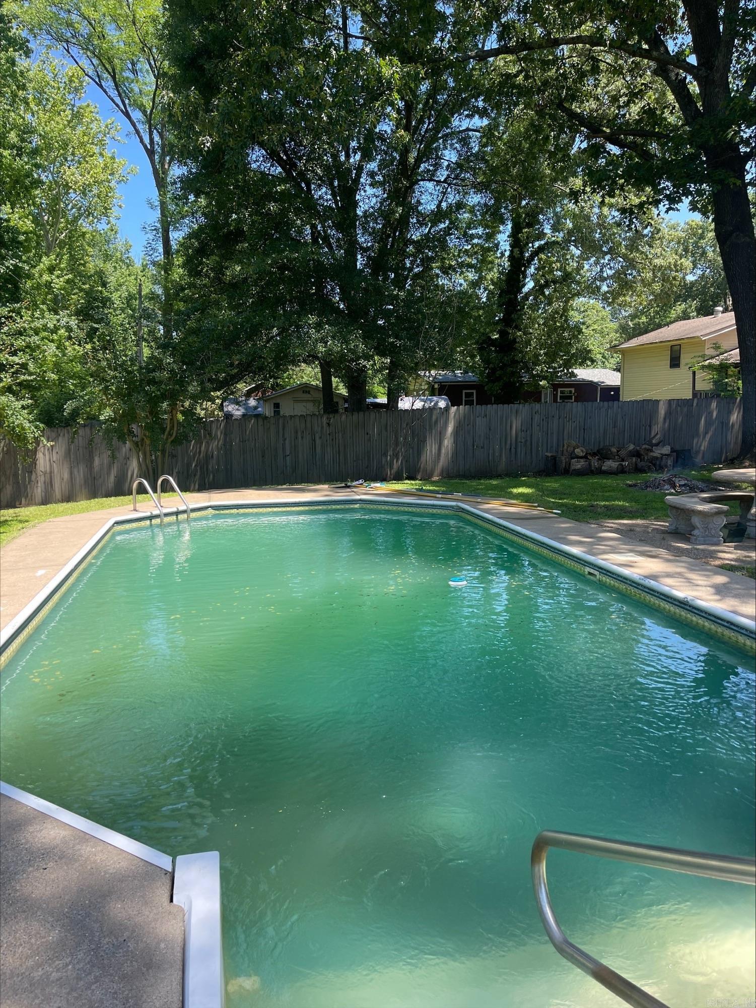 BROWN ADD TO JACK - Residential