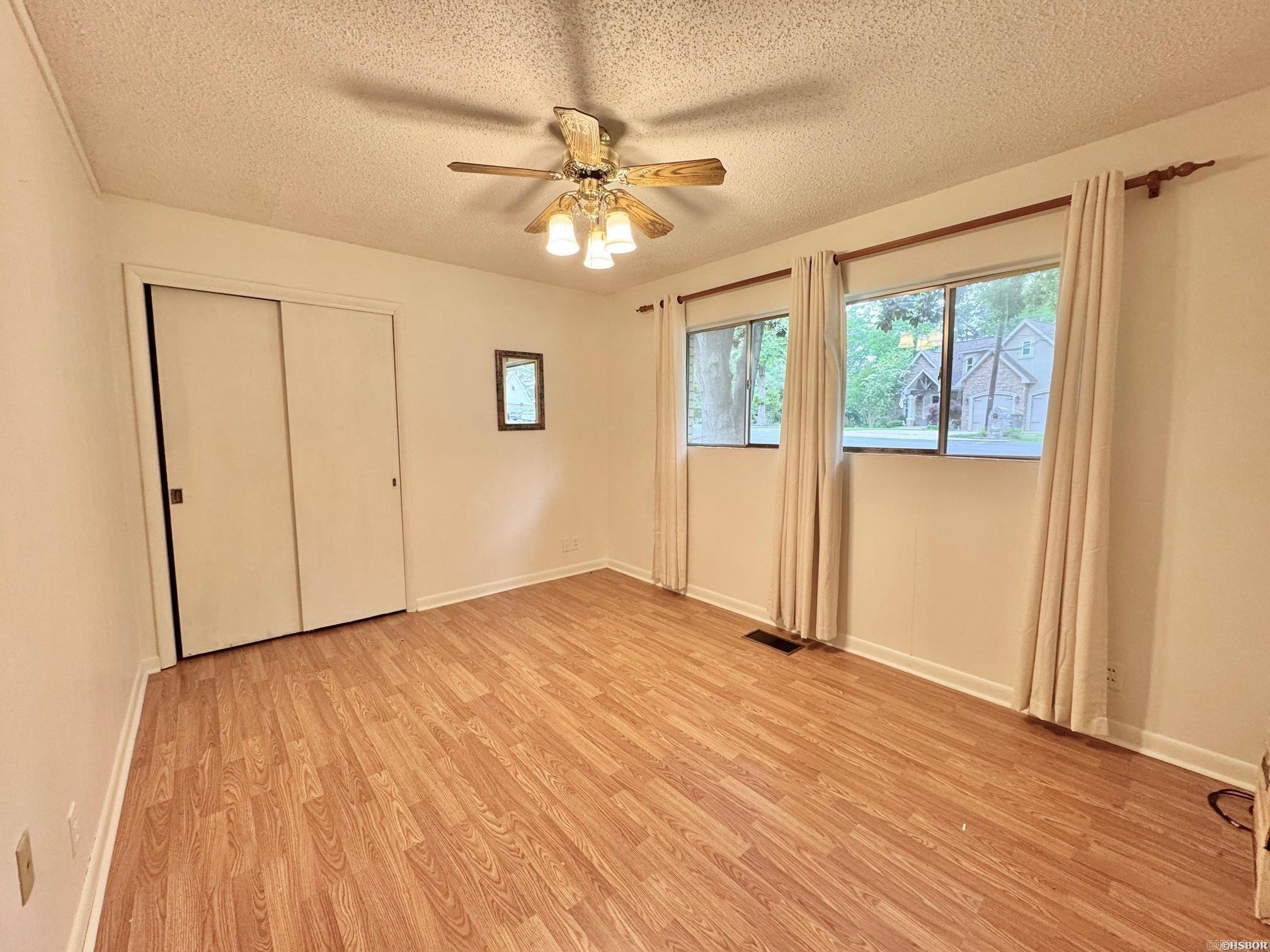 Lakeland Manor - Residential