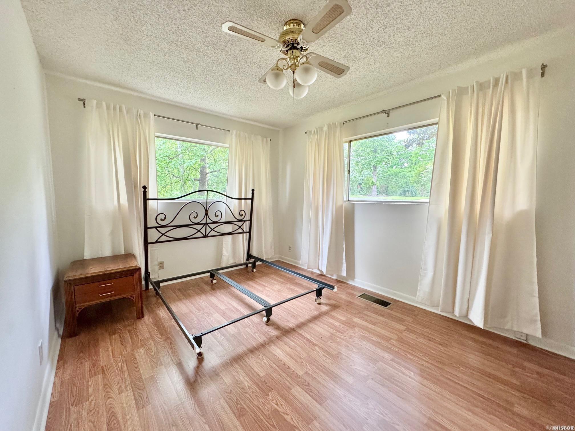 Lakeland Manor - Residential