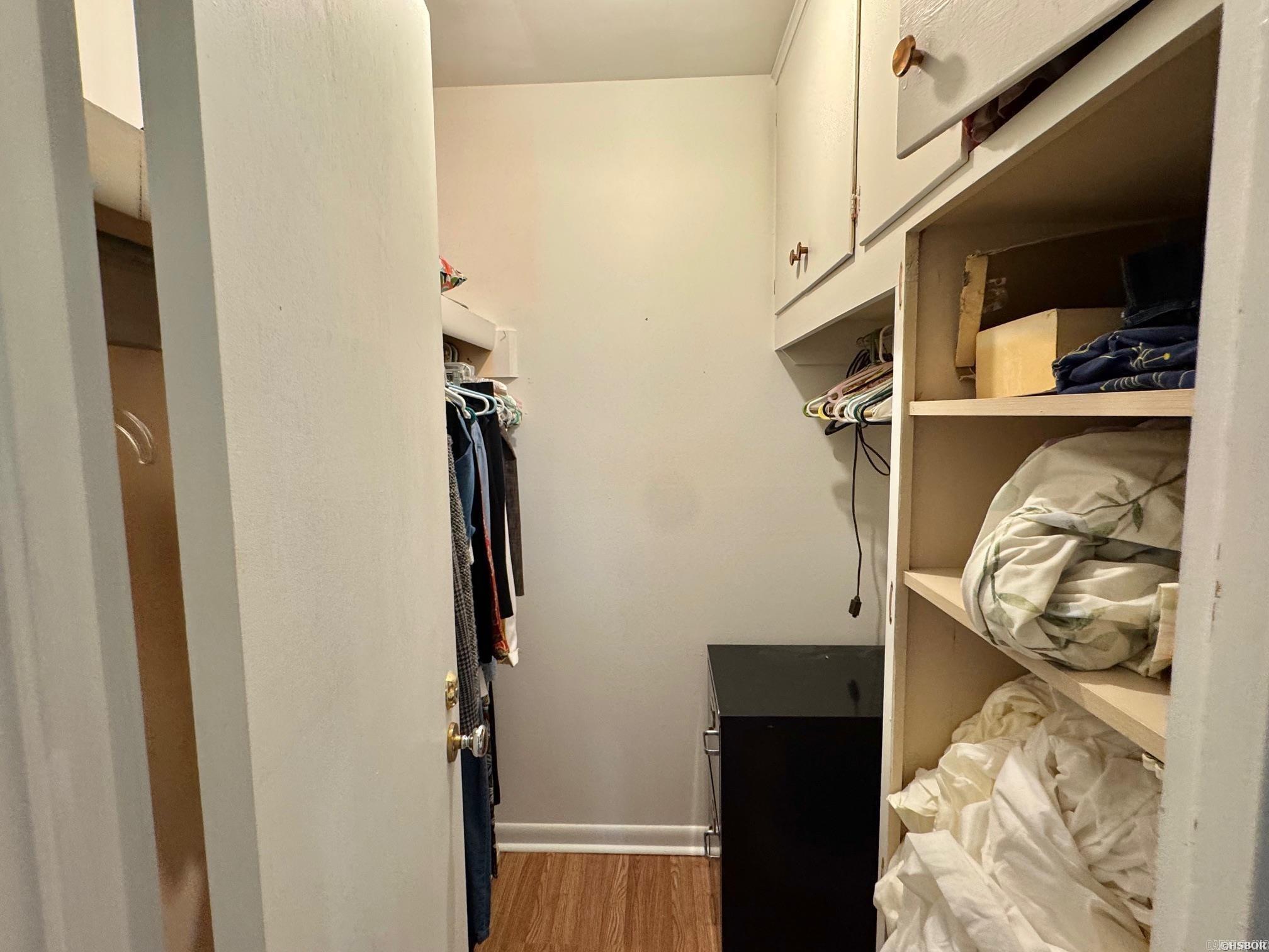 Lakeland Manor - Residential