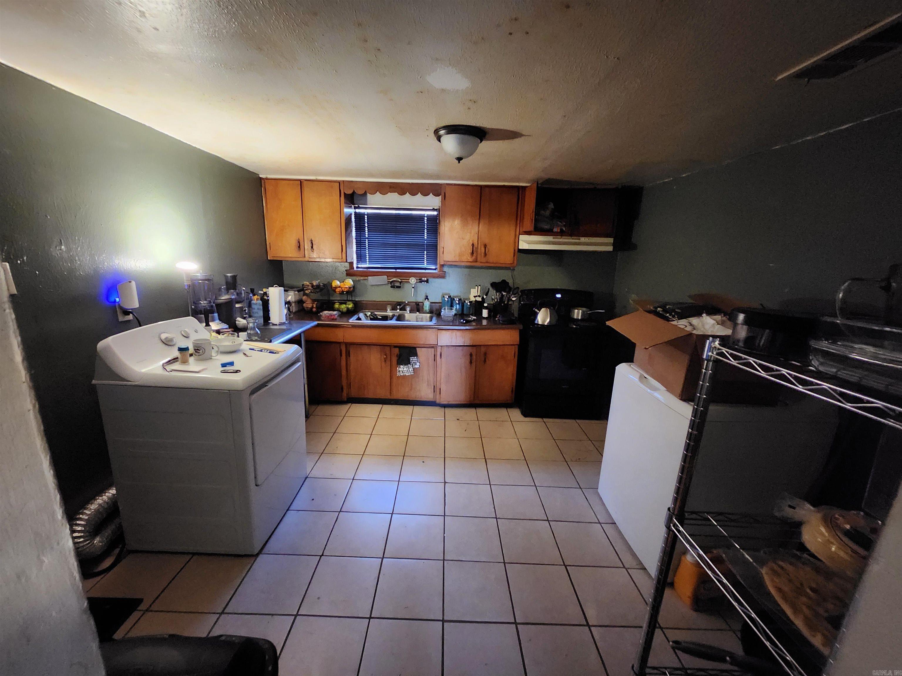 JOHNSON S J - Residential