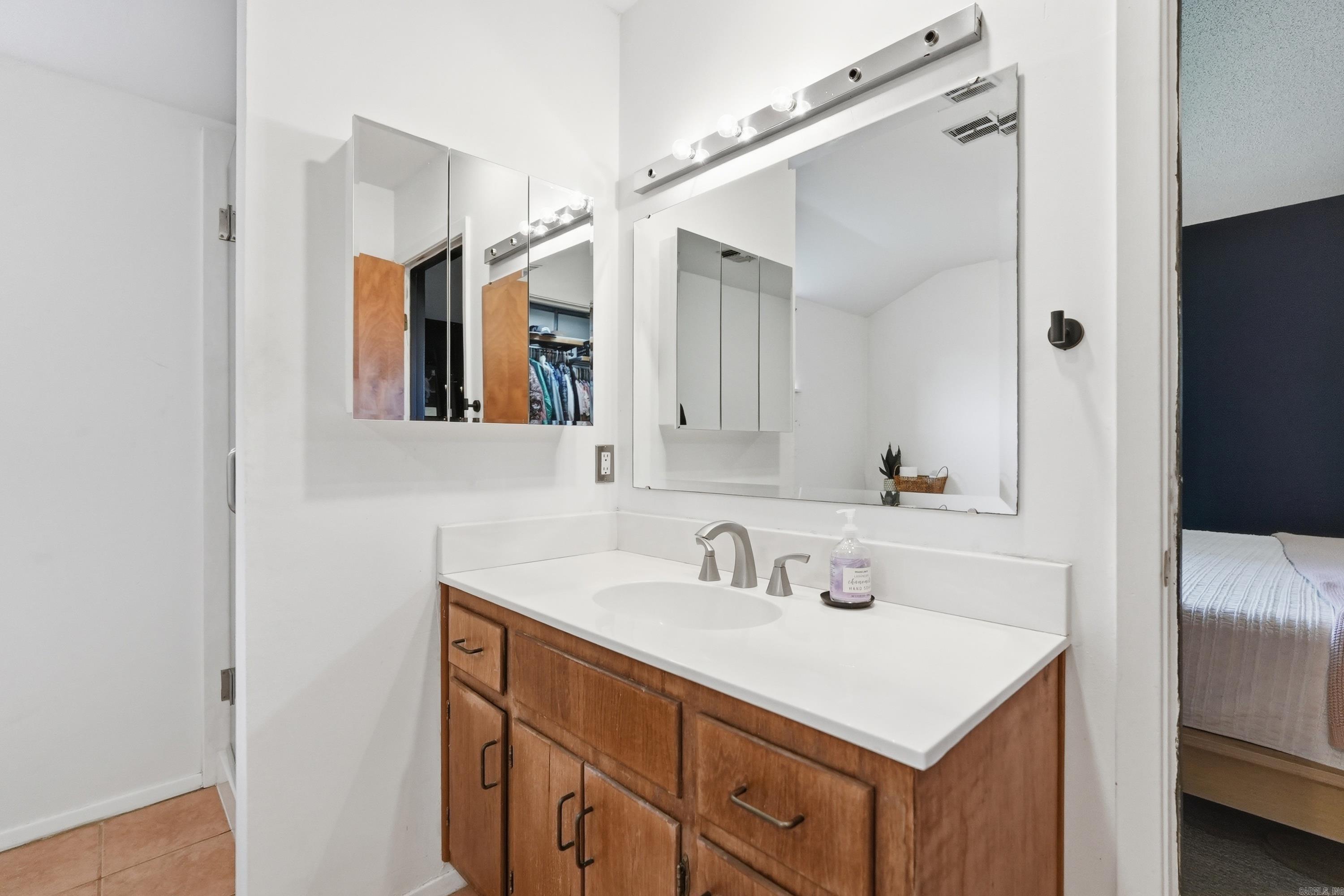 JEFFERSON PLACE - Residential