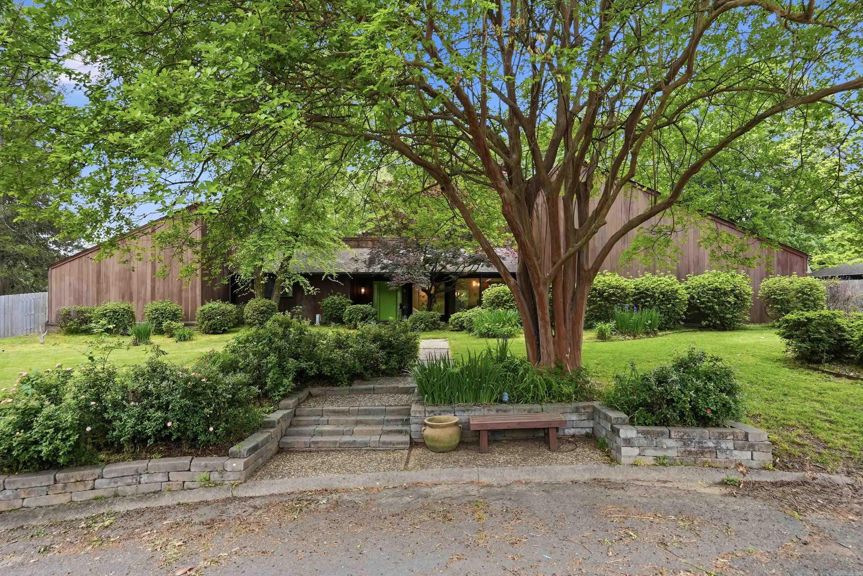 JEFFERSON PLACE - Residential