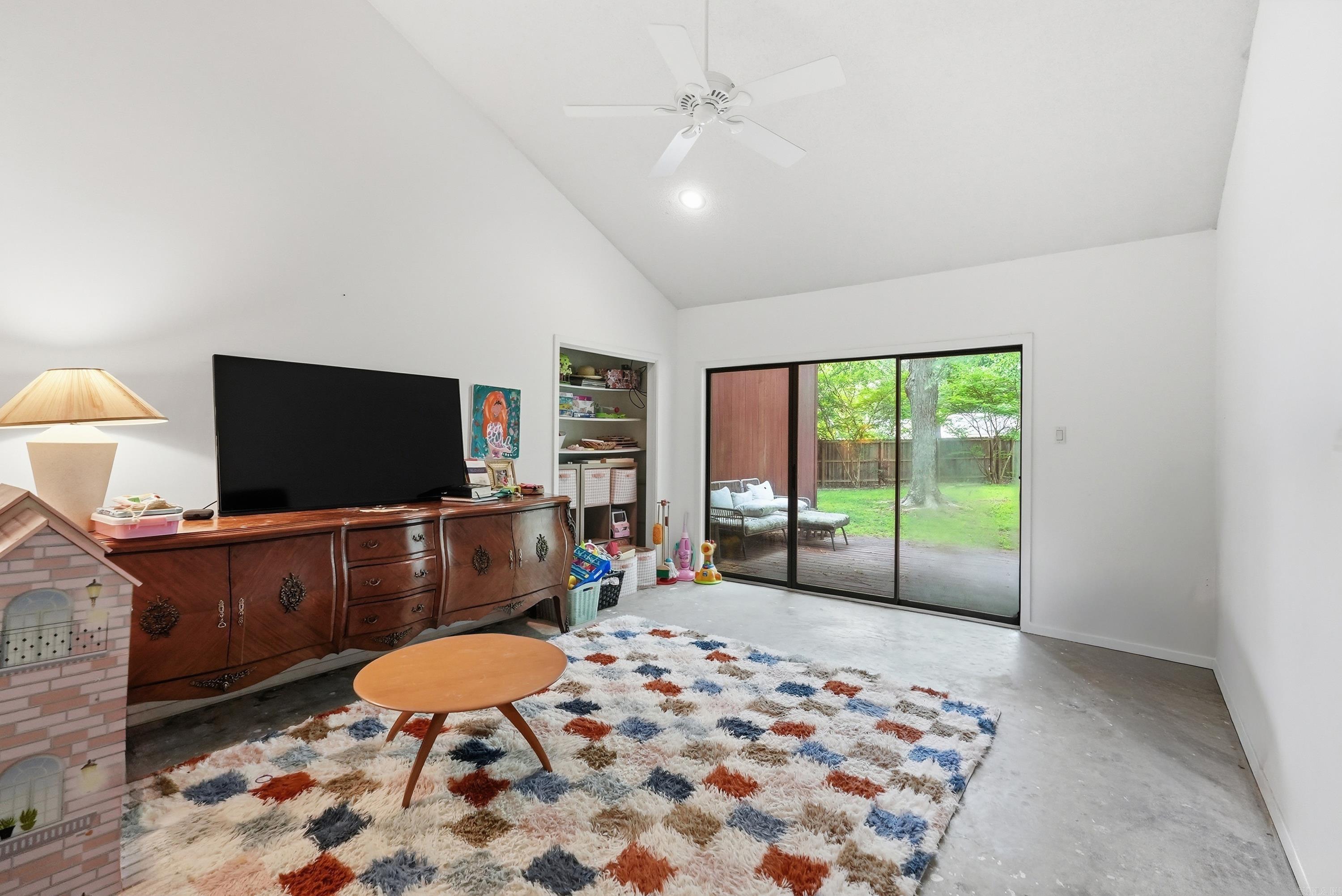 JEFFERSON PLACE - Residential