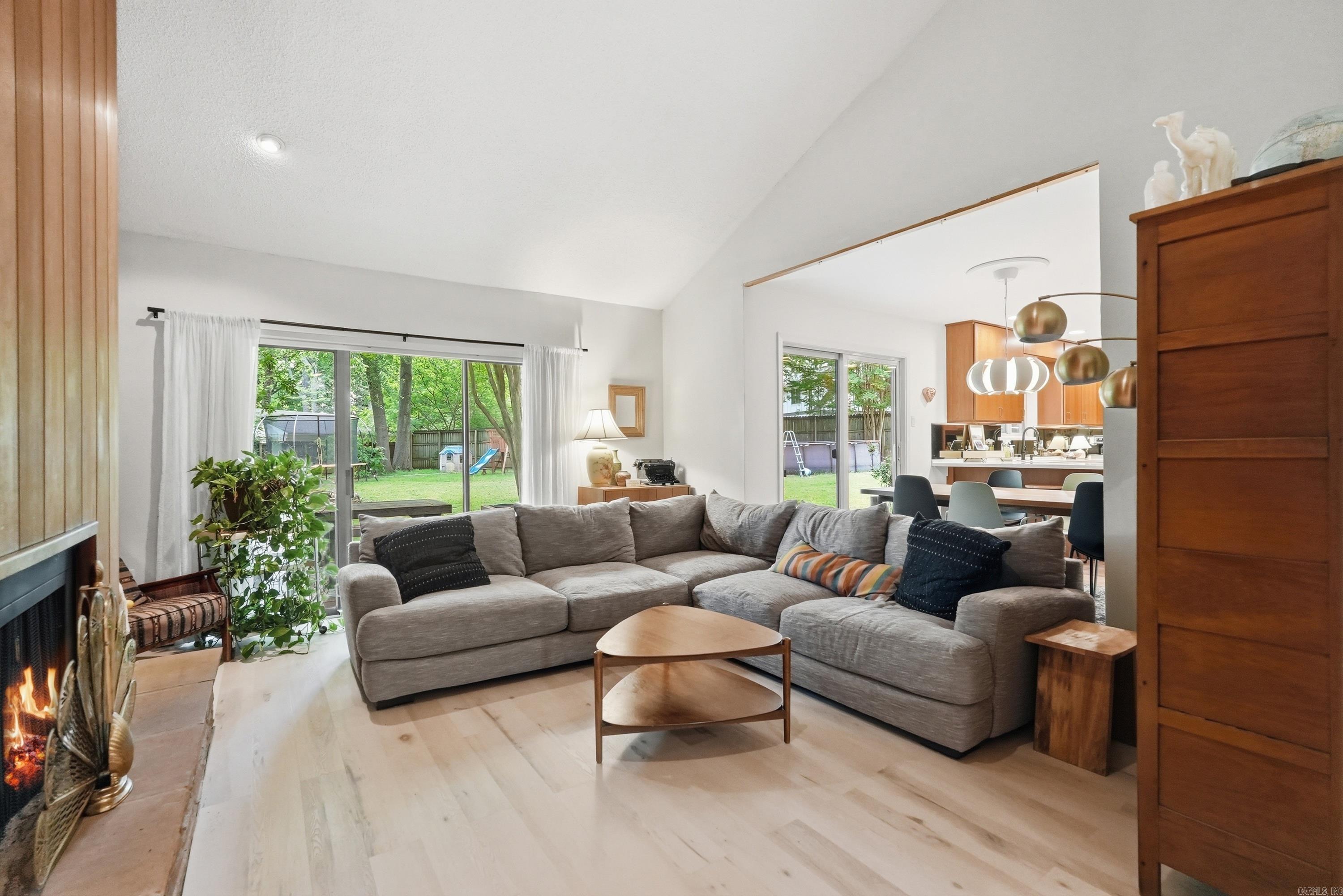 JEFFERSON PLACE - Residential