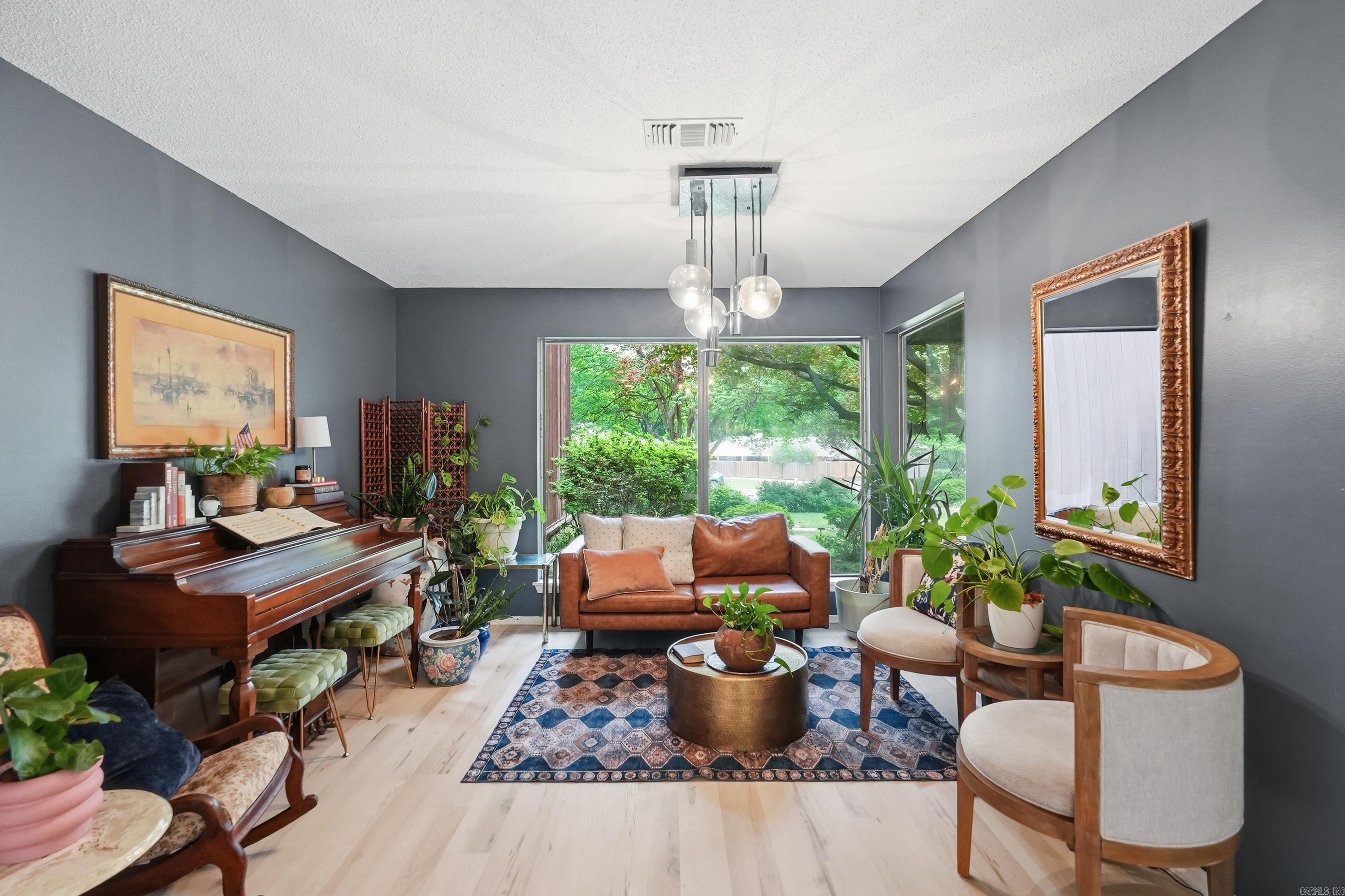 JEFFERSON PLACE - Residential