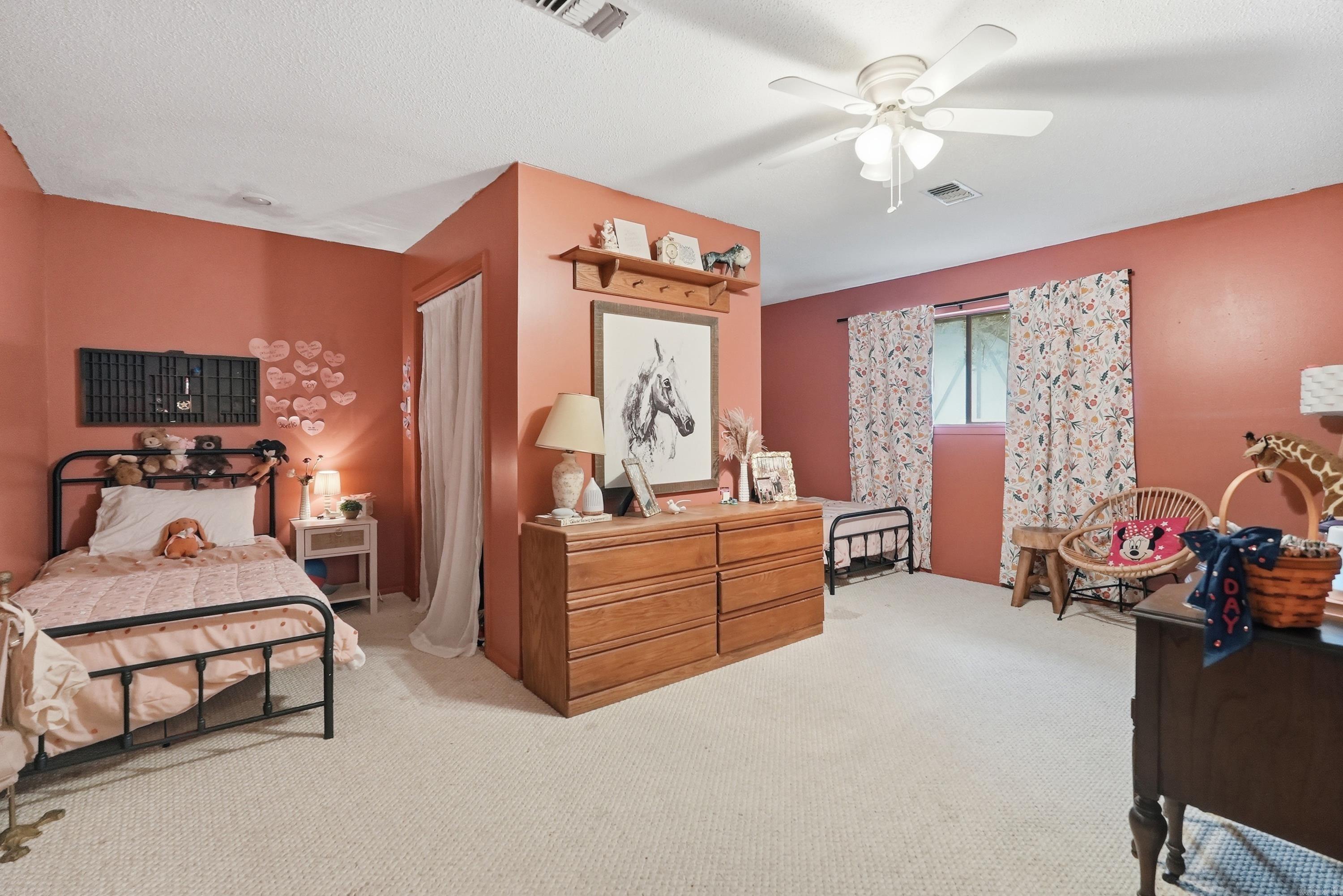 JEFFERSON PLACE - Residential