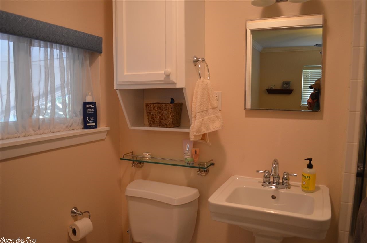 SHANNON HILLS s - Residential