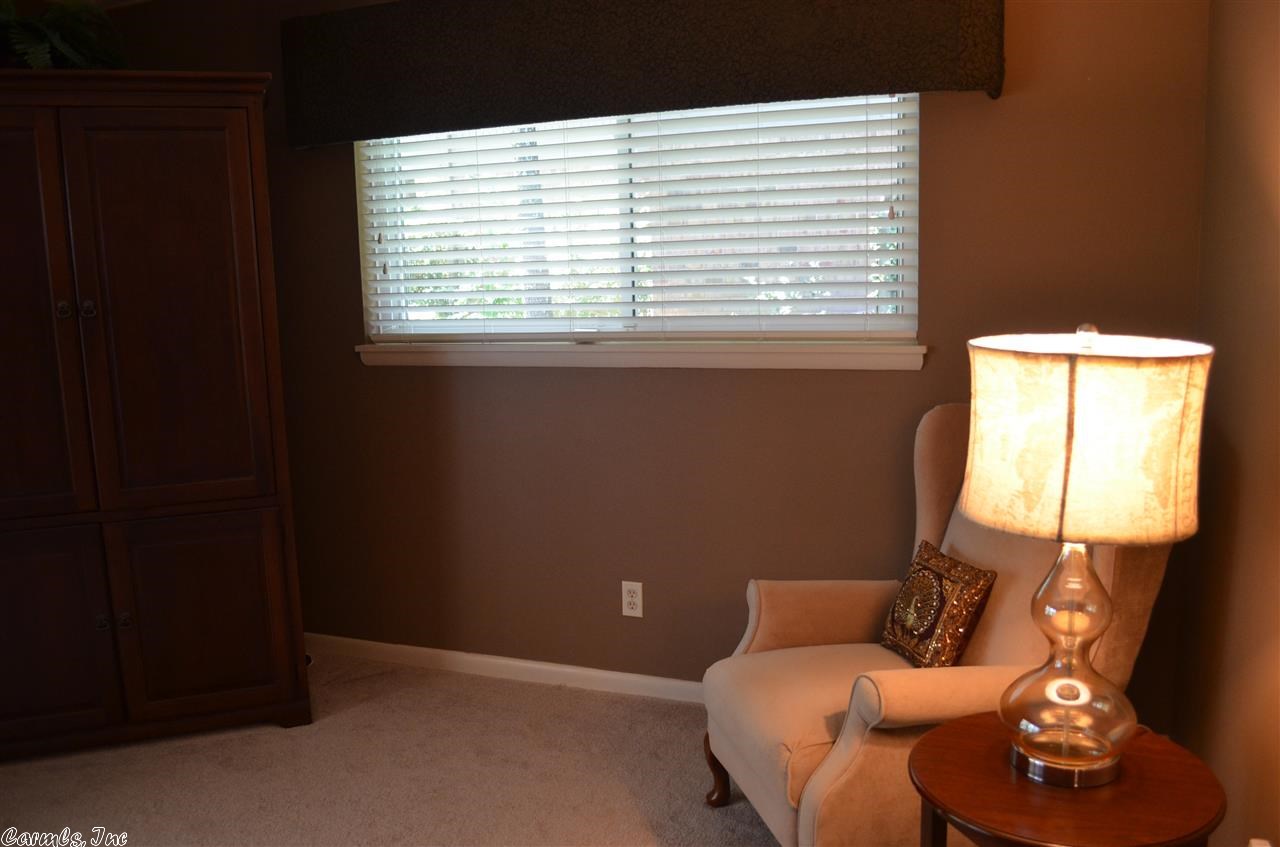 SHANNON HILLS s - Residential