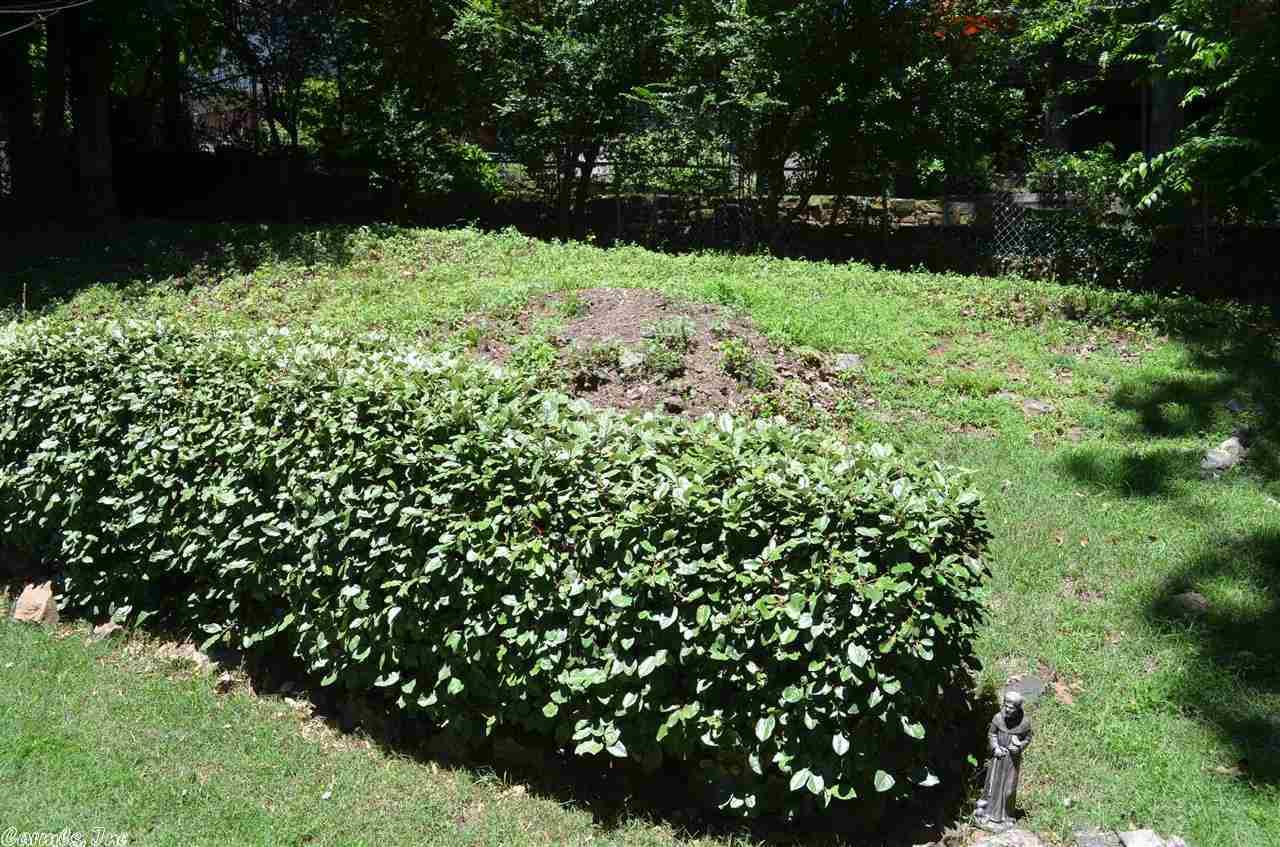 SHANNON HILLS s - Residential