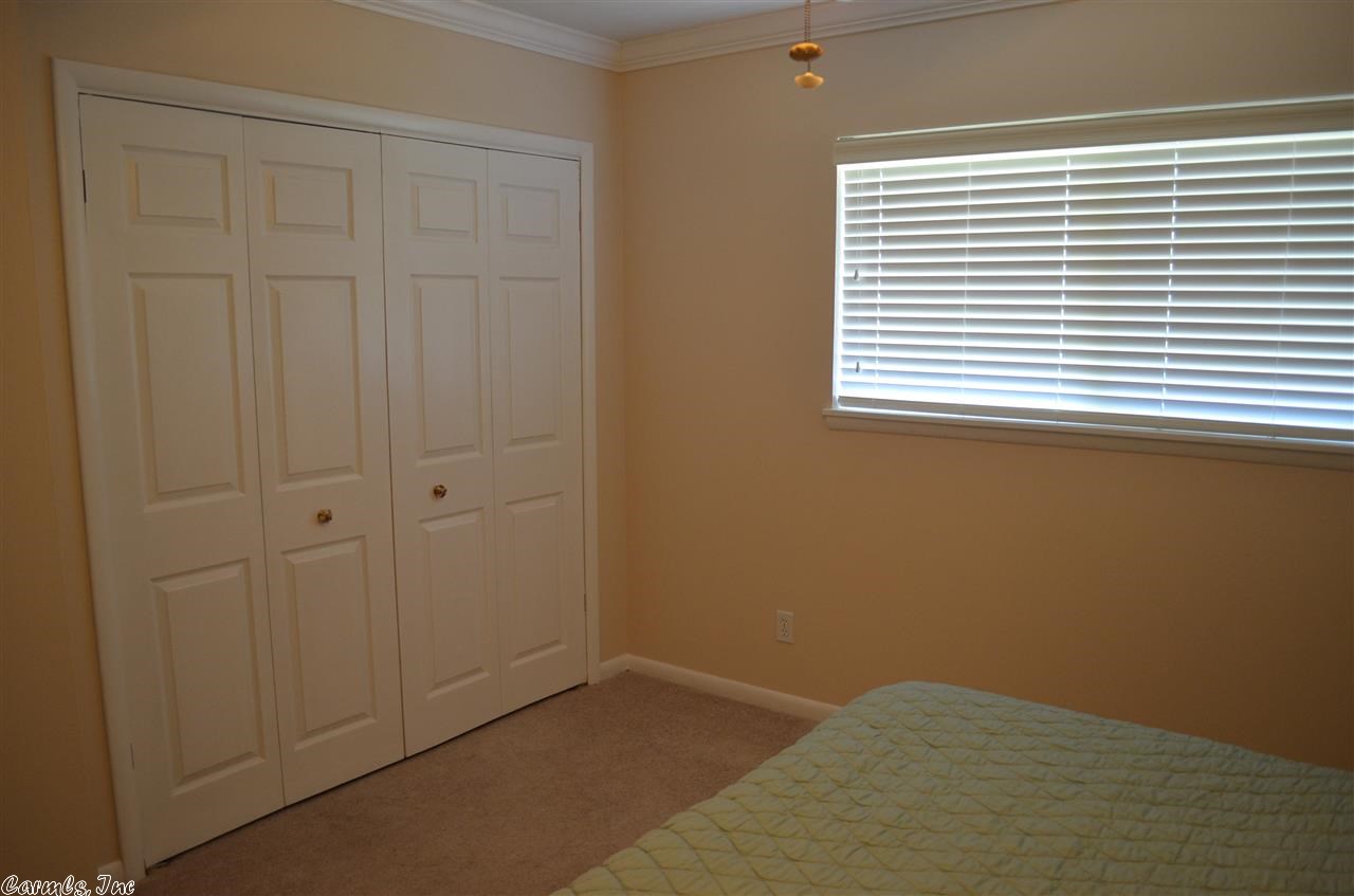 SHANNON HILLS s - Residential