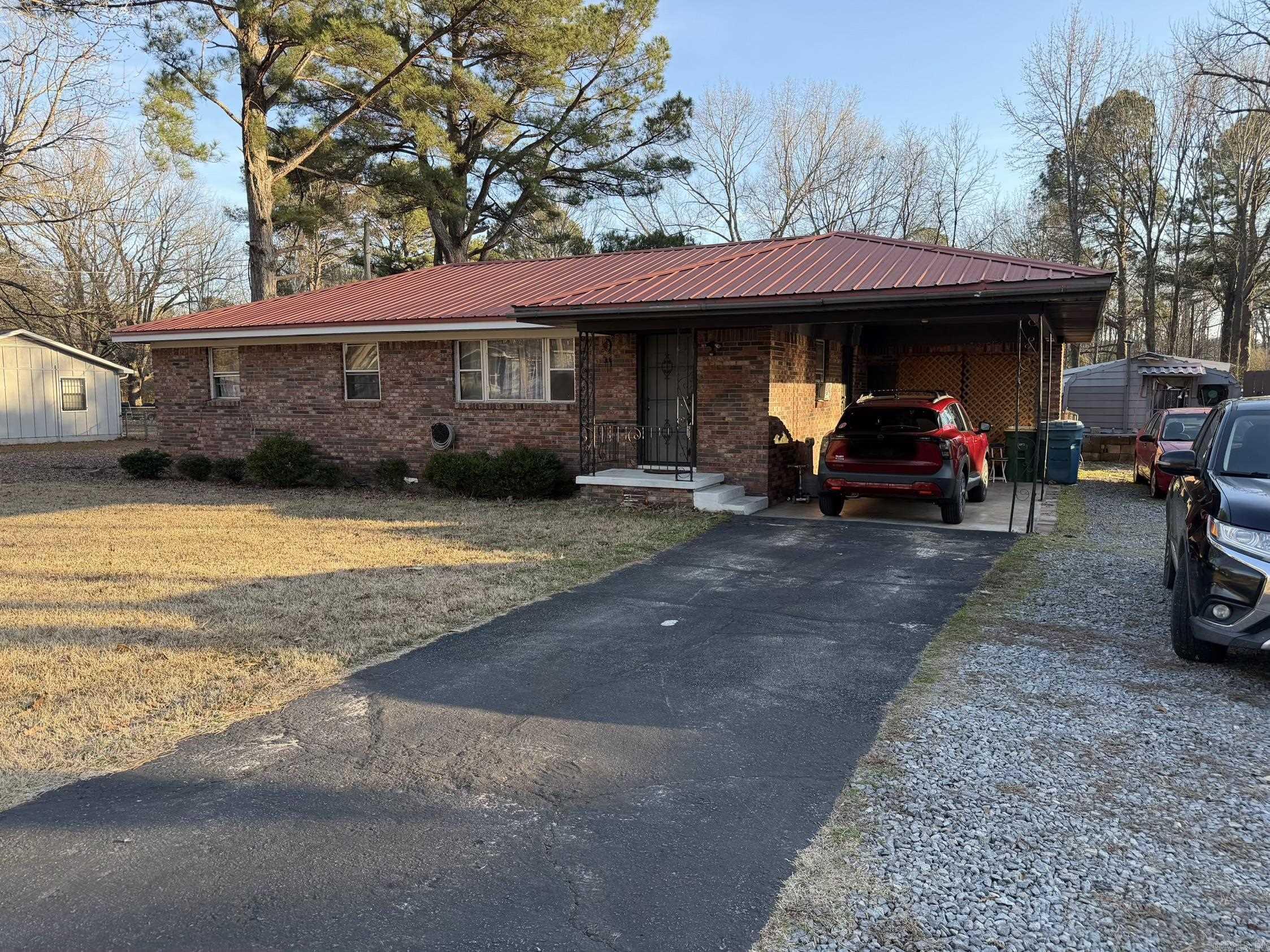 MILFORD PLACE - Residential