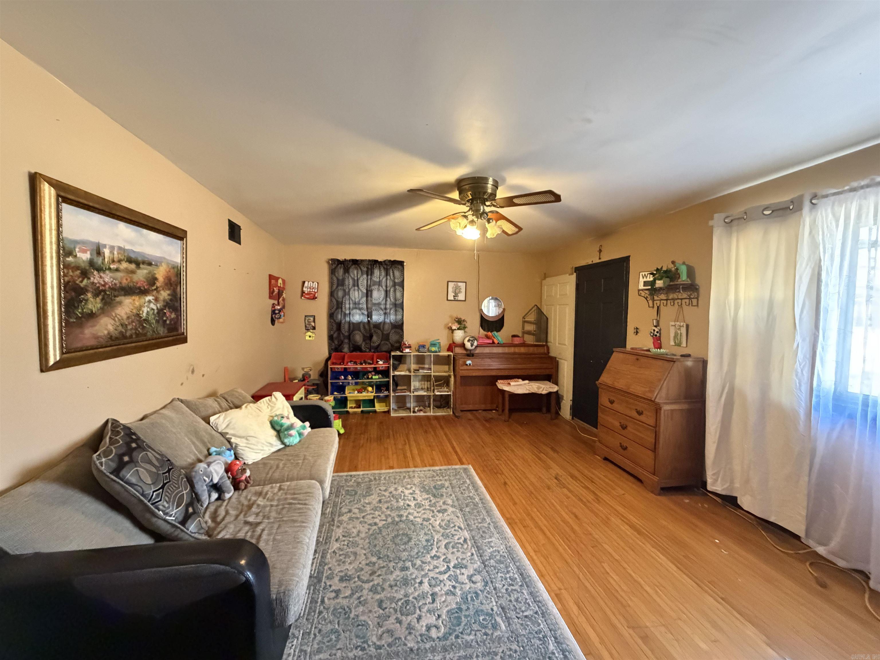 MILFORD PLACE - Residential