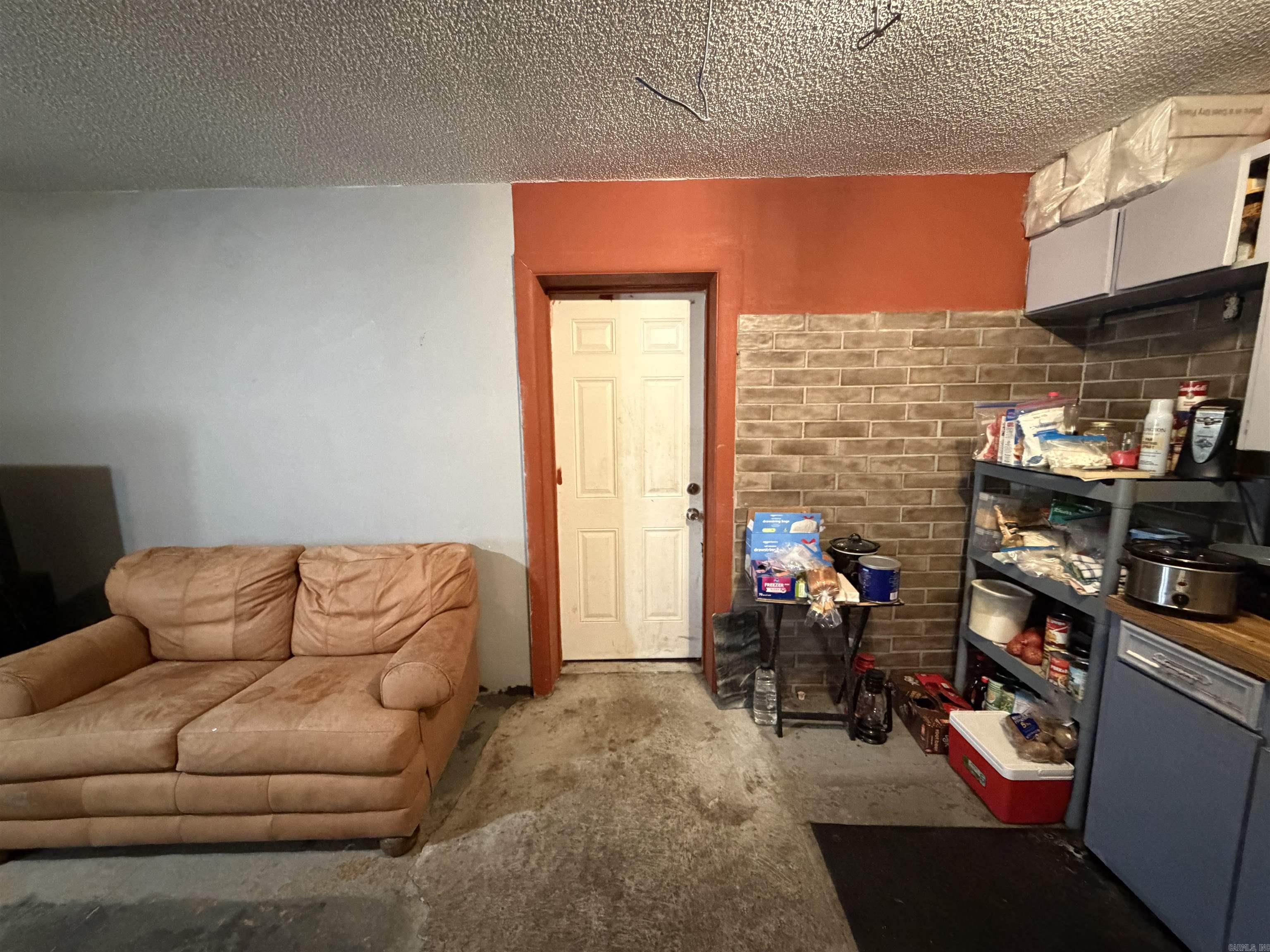 MILFORD PLACE - Residential