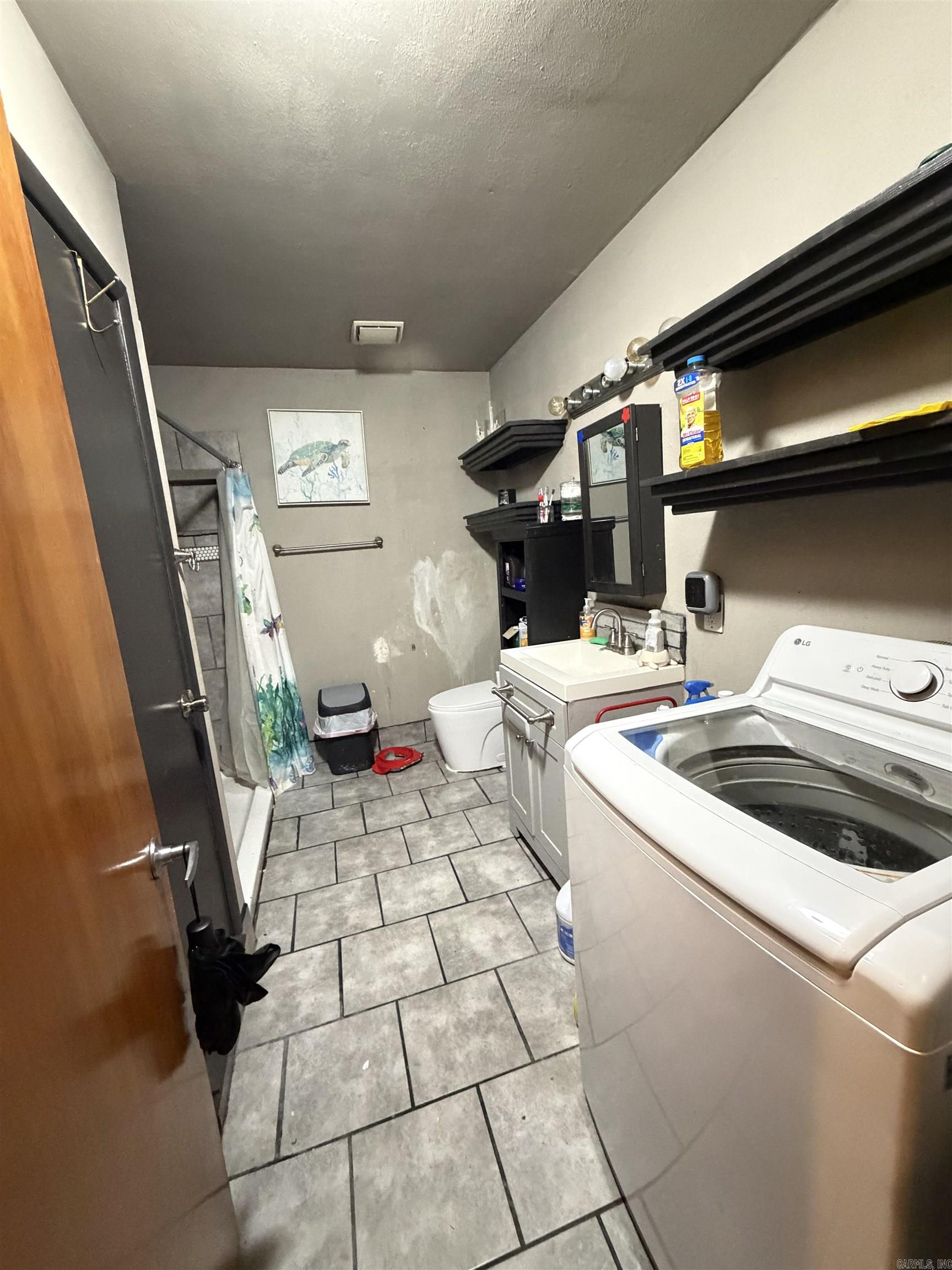 MILFORD PLACE - Residential