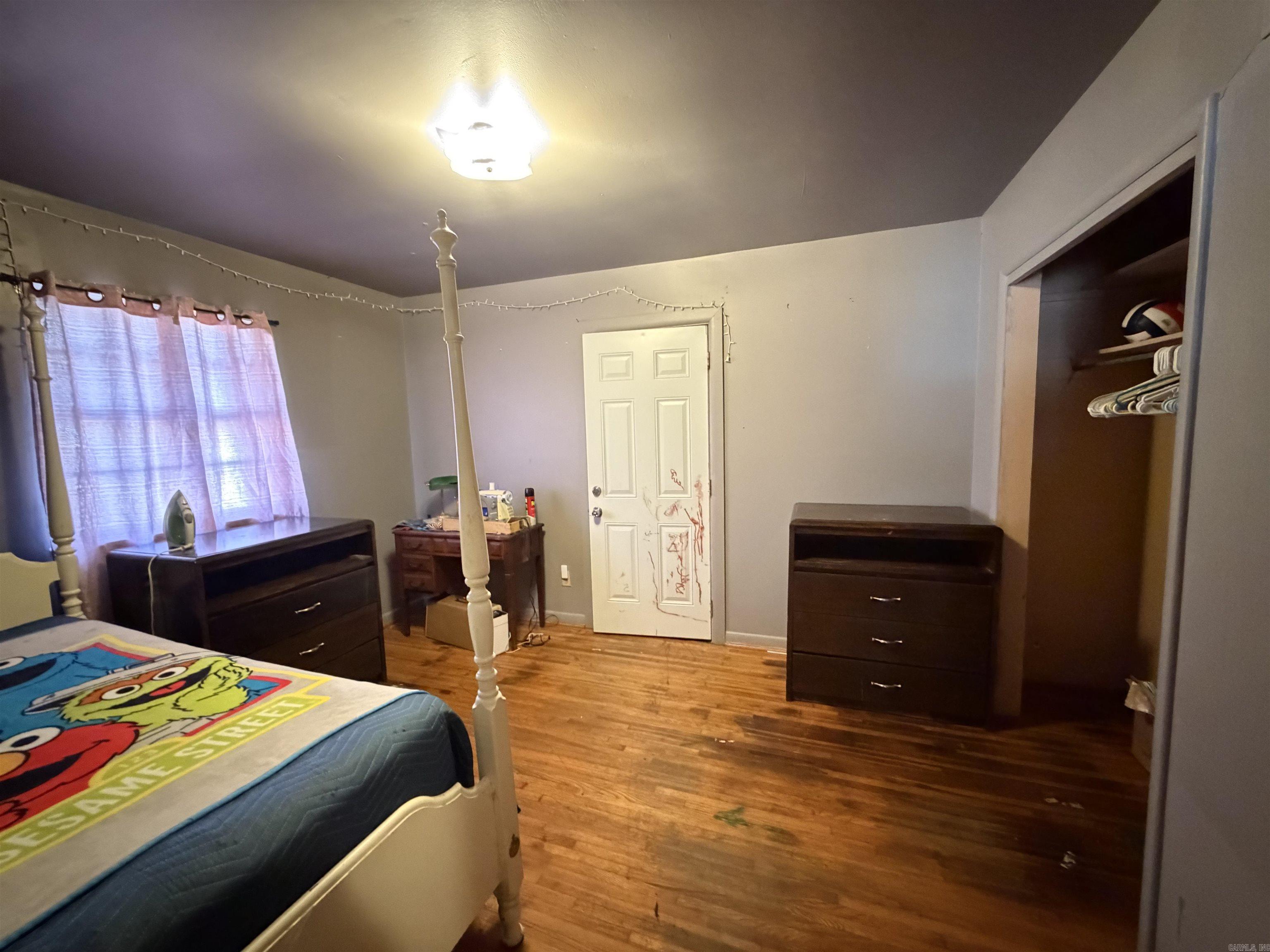 MILFORD PLACE - Residential