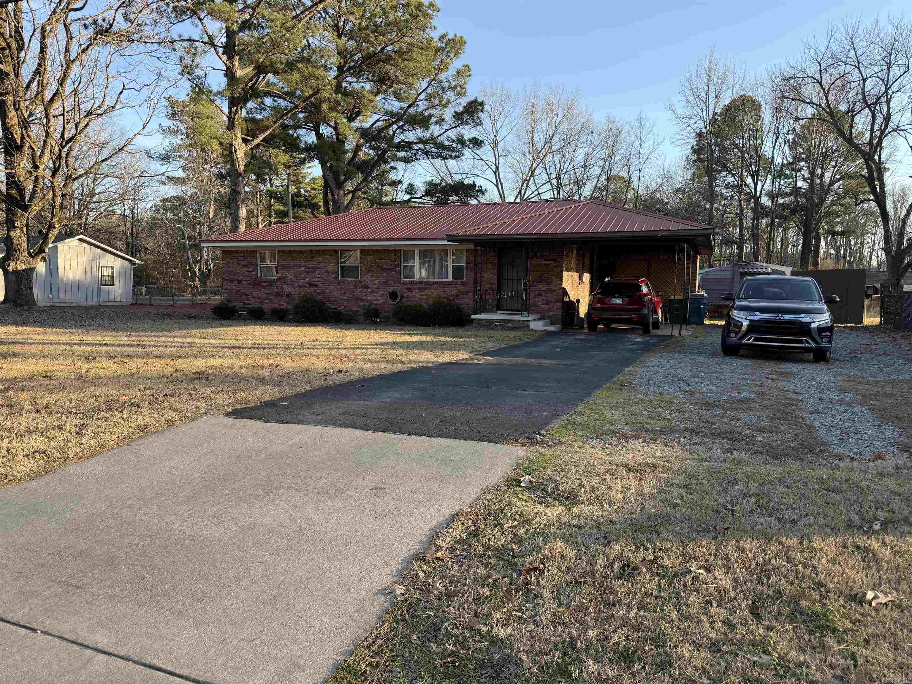 MILFORD PLACE - Residential