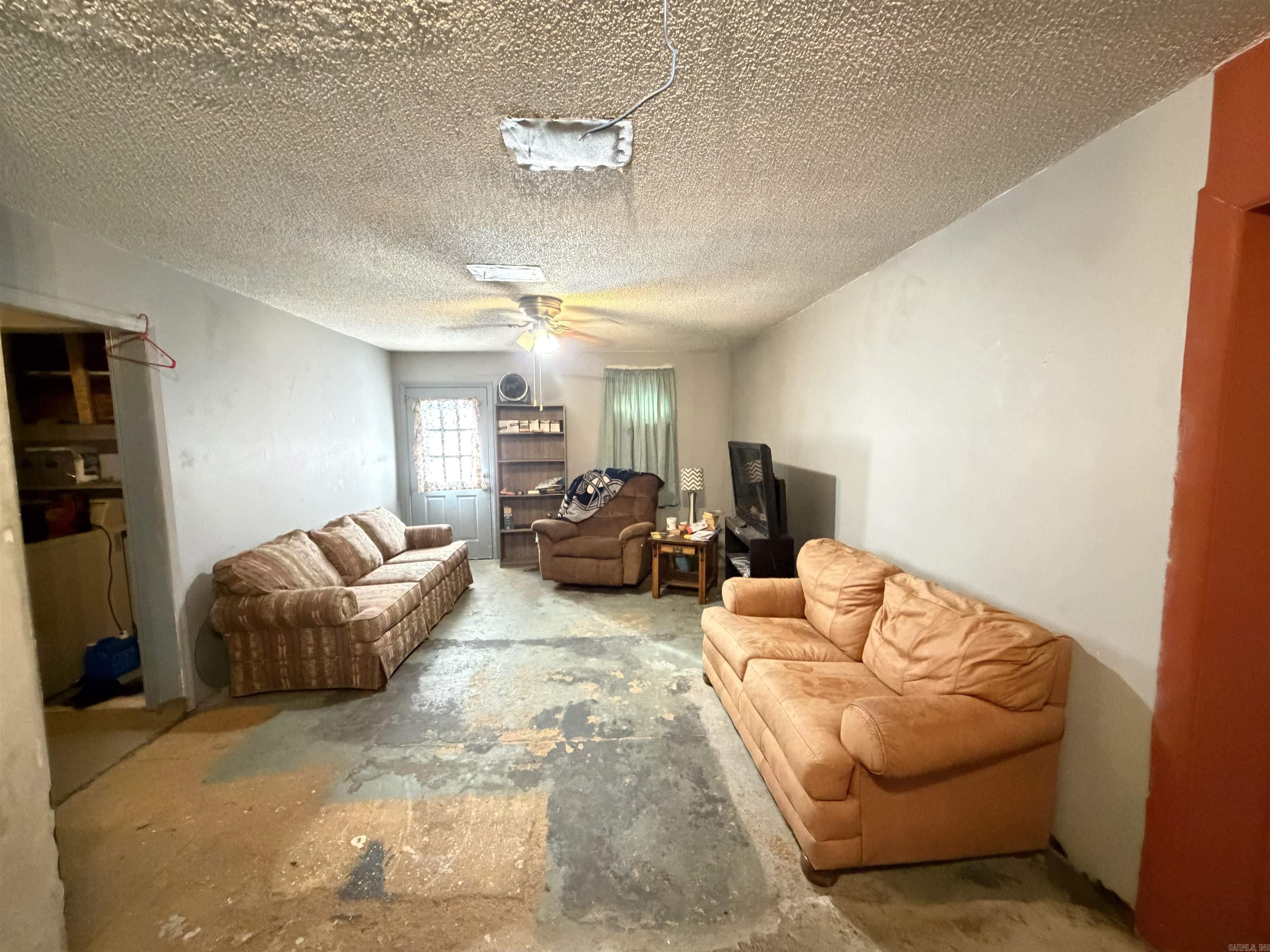 MILFORD PLACE - Residential