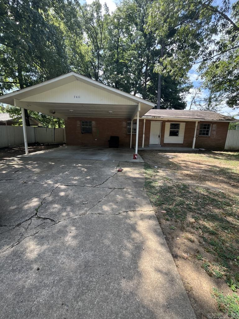 CHICOT MANOR - Residential