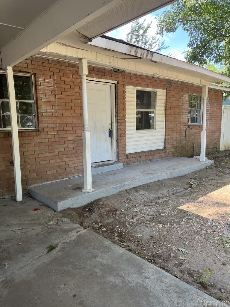 CHICOT MANOR - Residential