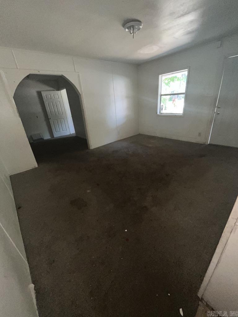 CHICOT MANOR - Residential