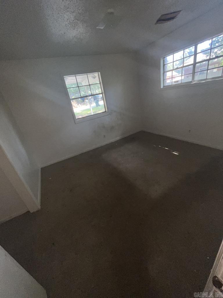 CHICOT MANOR - Residential