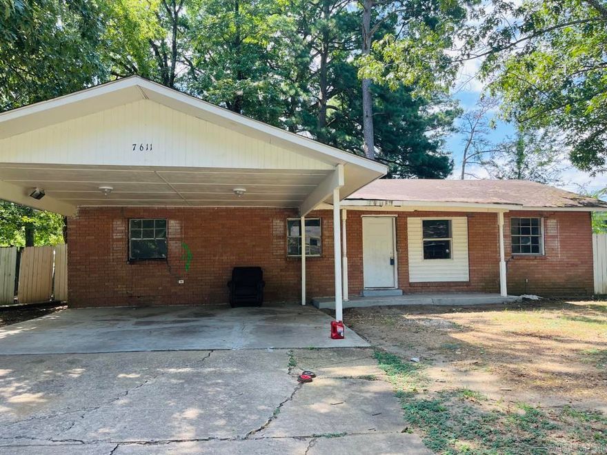 Great investment property located in Southwest Little Rock with nearby amenities. With a little tender loving care, this house has great potential and ready for your personal touch. To be sold AS-IS, no warranties or repairs. No Property Disclosure as seller never occupied home. Please see agents remarks!