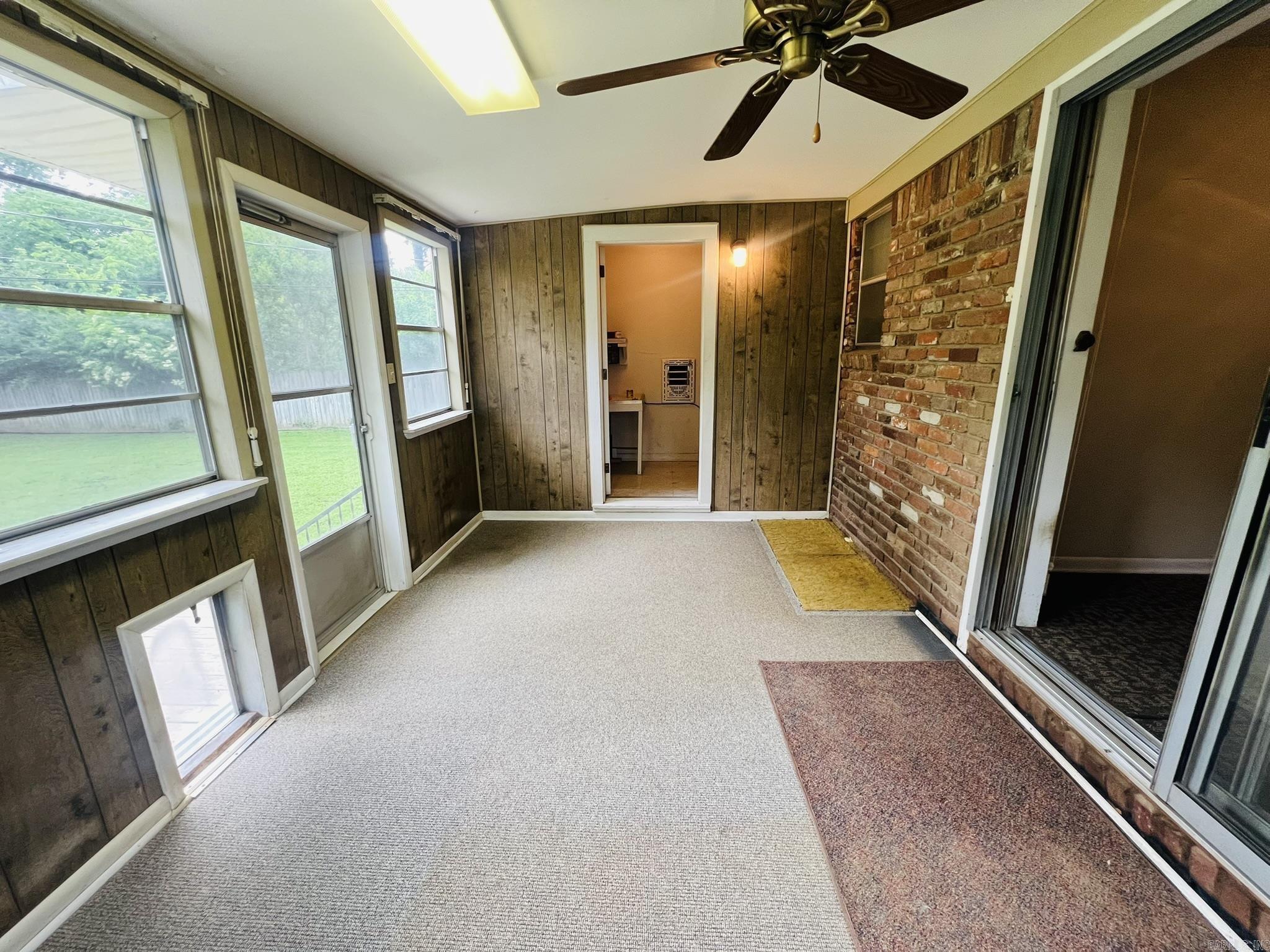 BRIARFIELD - Residential