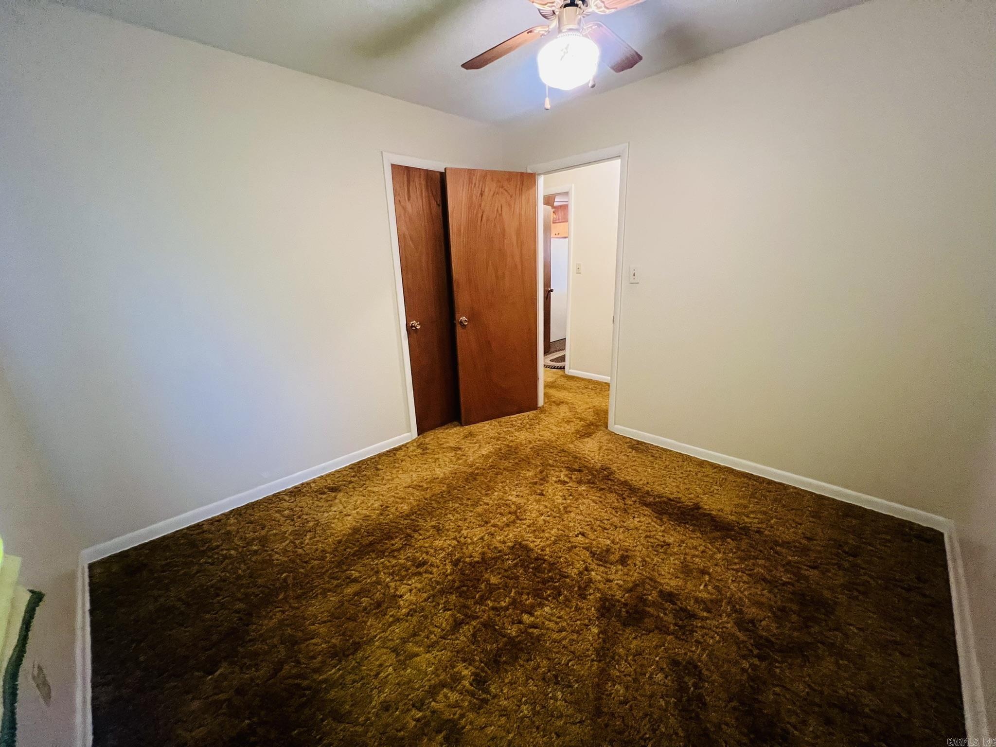 BRIARFIELD - Residential