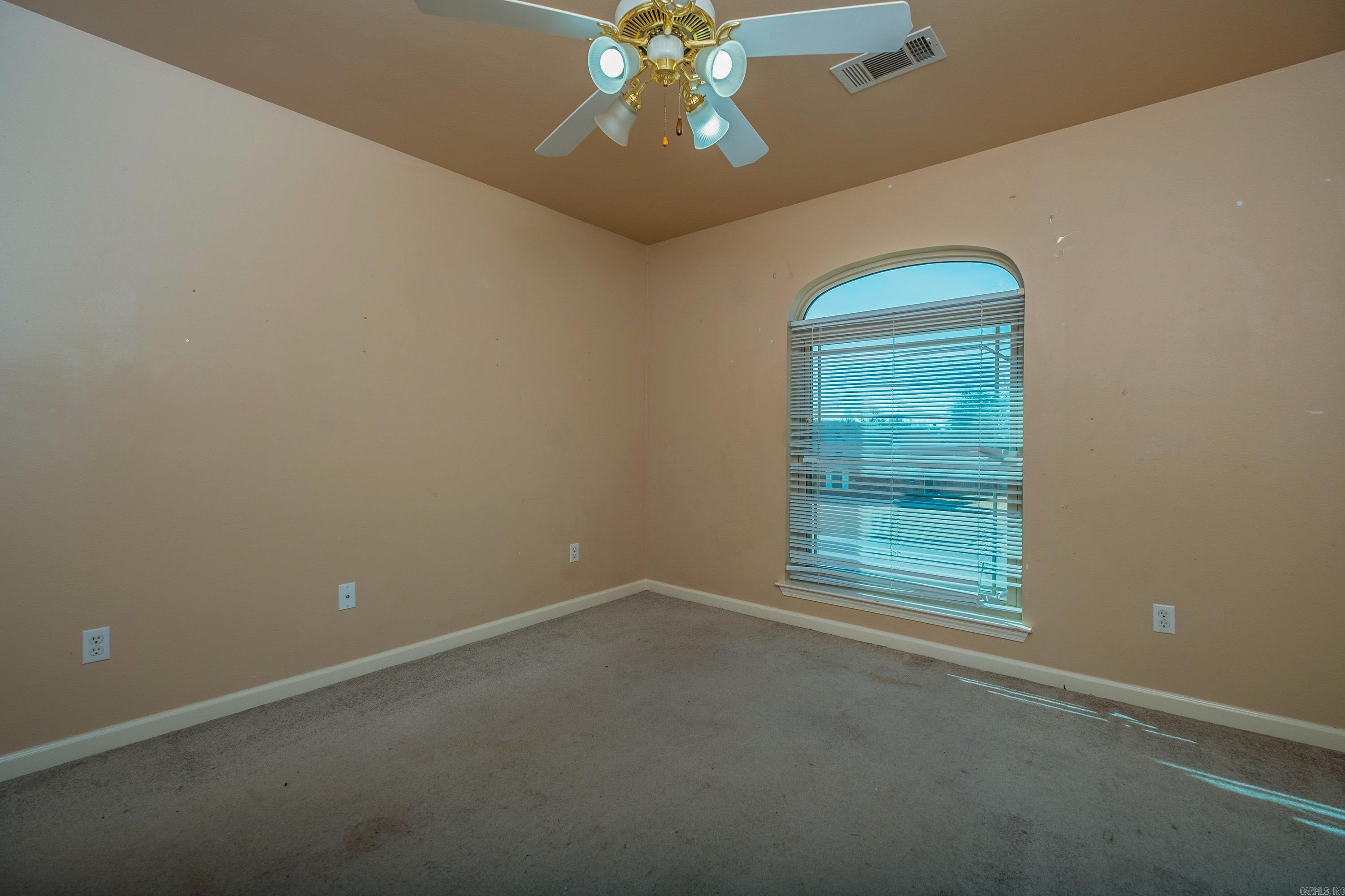 FAIR OAKS - Residential