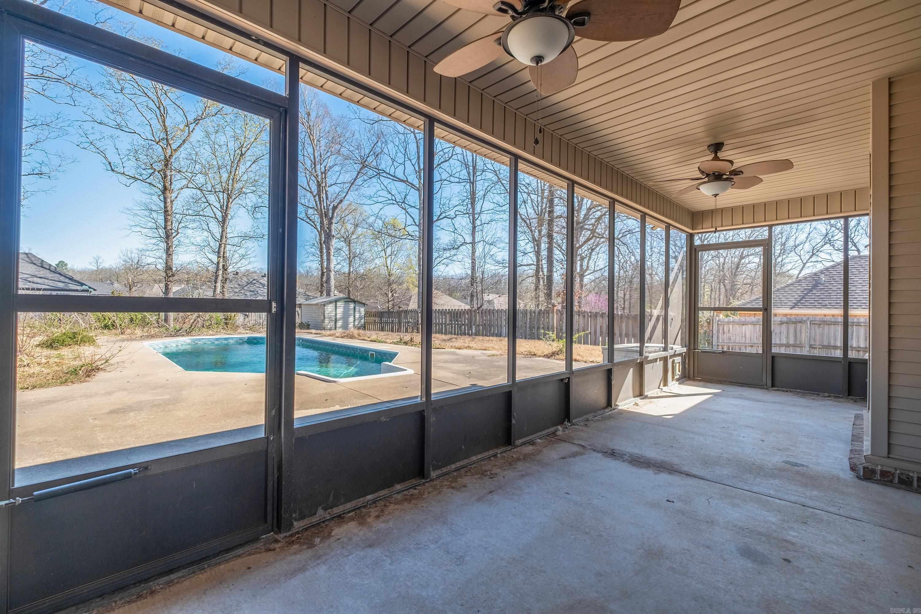 FAIR OAKS - Residential