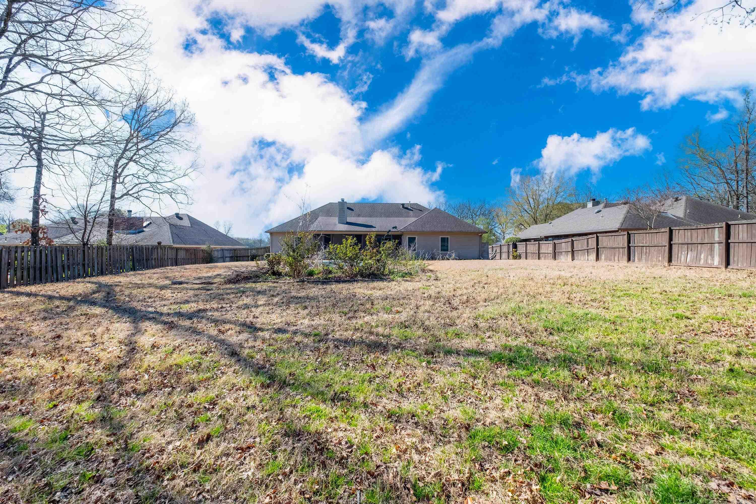 FAIR OAKS - Residential