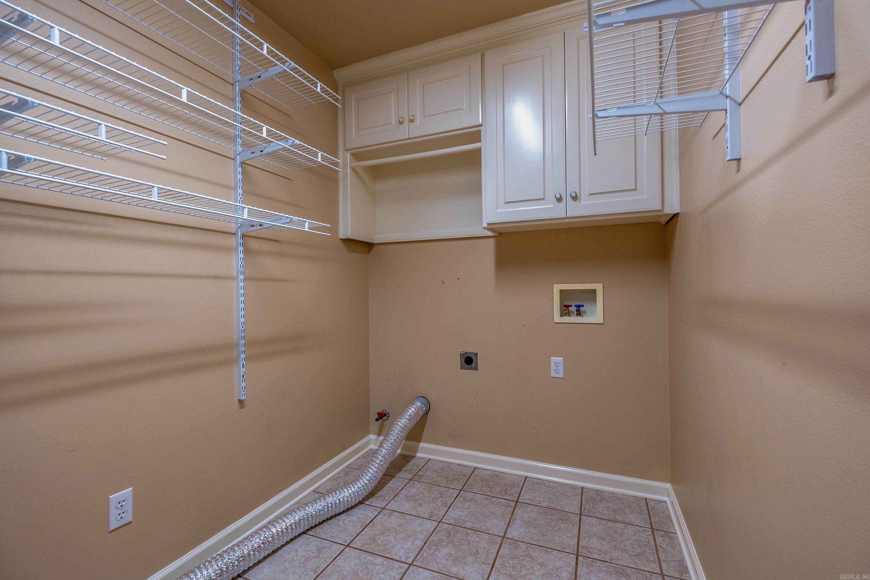 FAIR OAKS - Residential