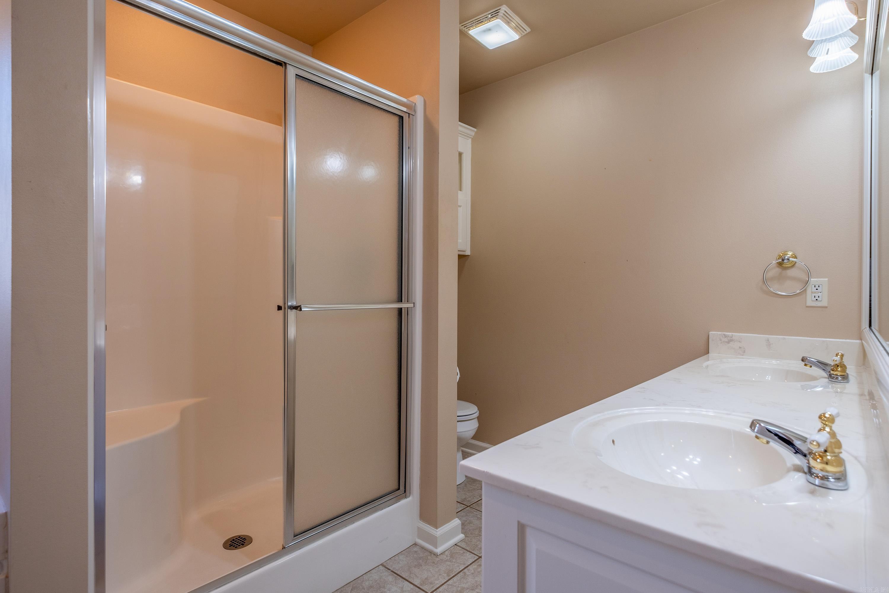 FAIR OAKS - Residential