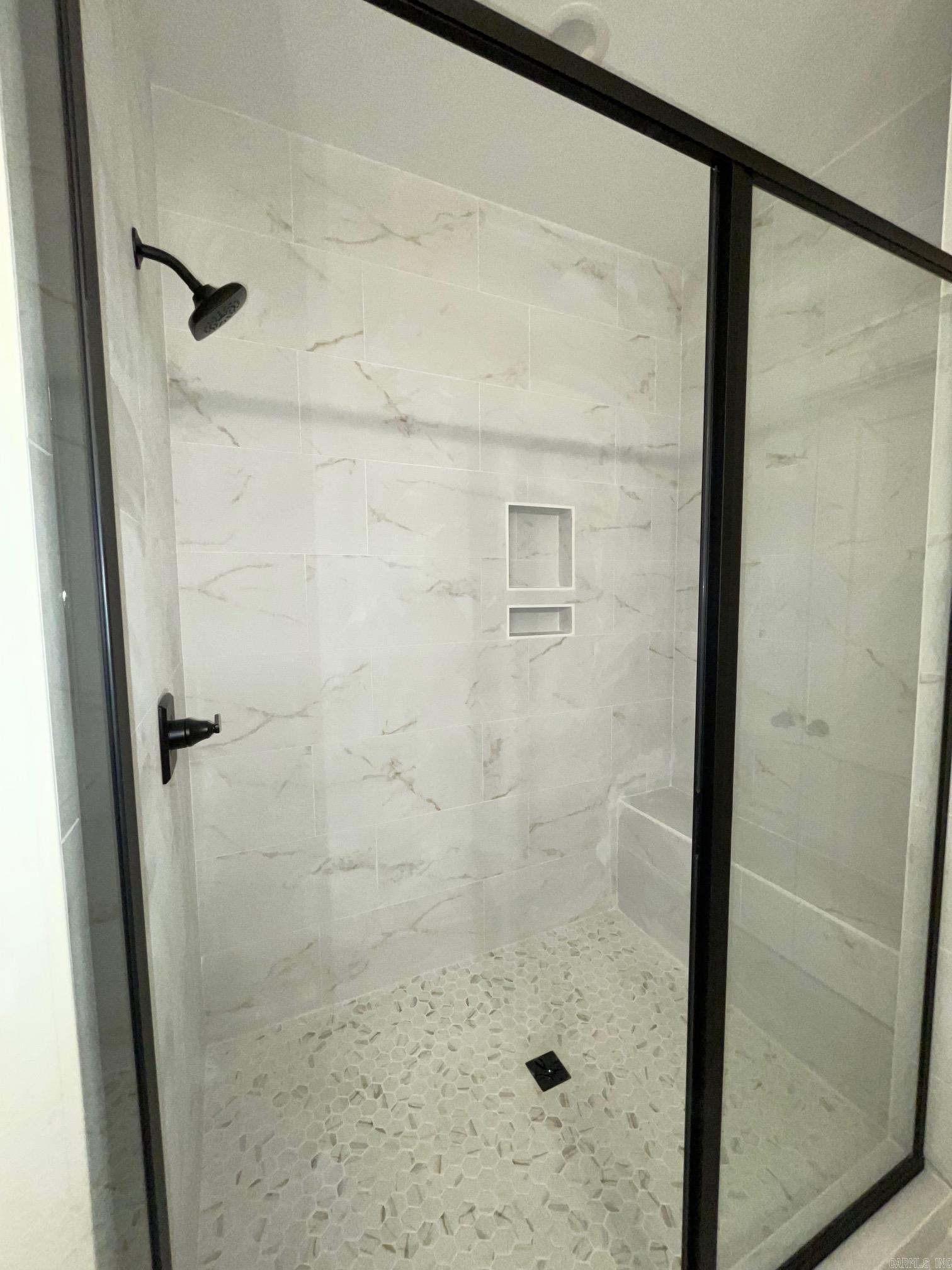 CREEKSIDE - Residential