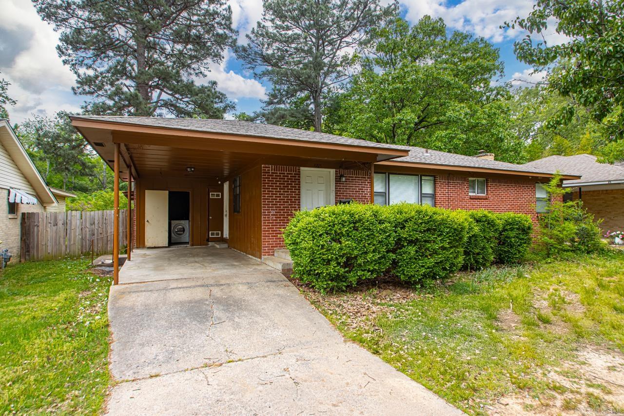 3 bedroom 1 bath near UALR. Property to be sold AS IS. Agents see remarks!
