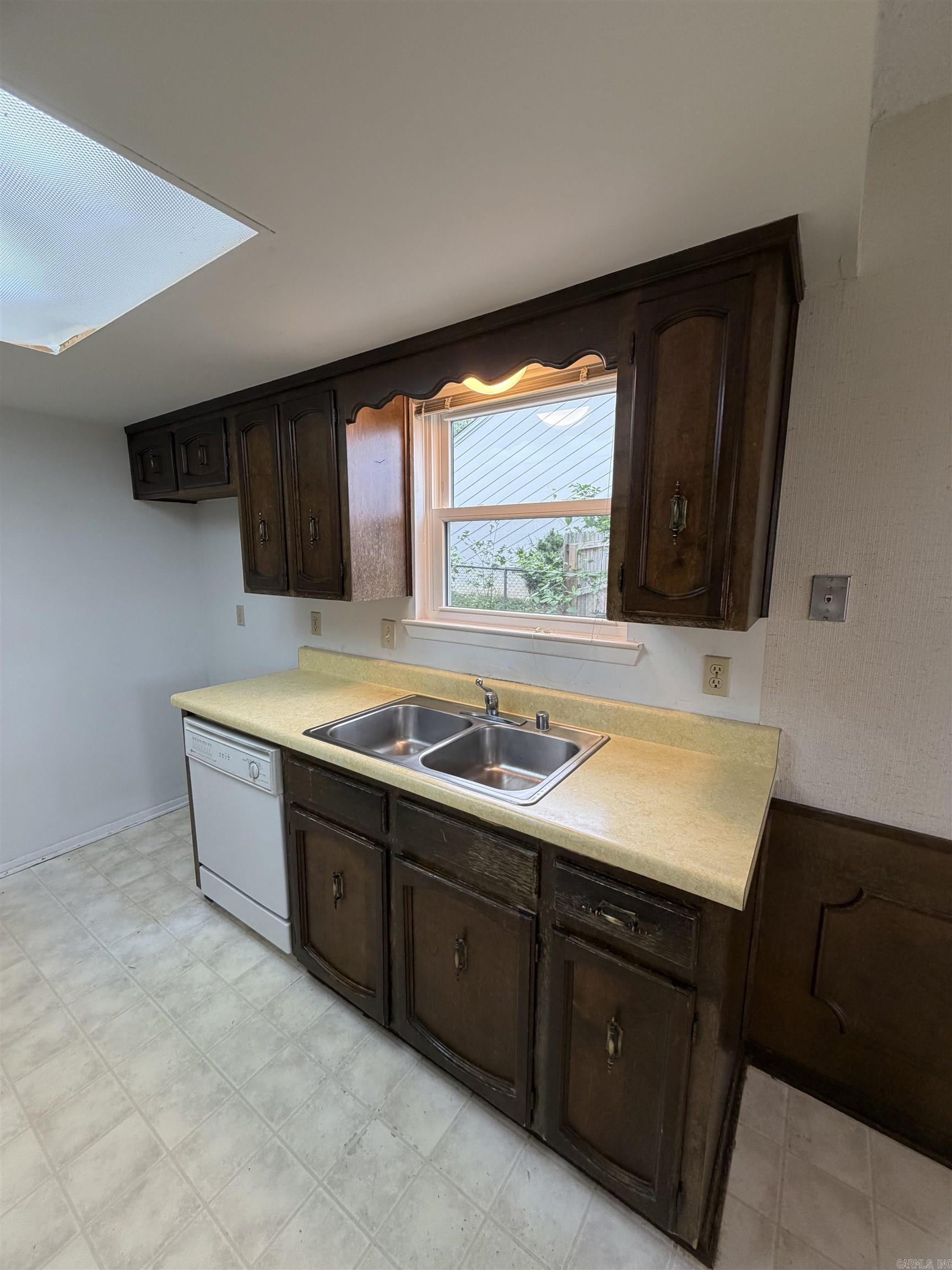 PARKWAY PLACE - Residential