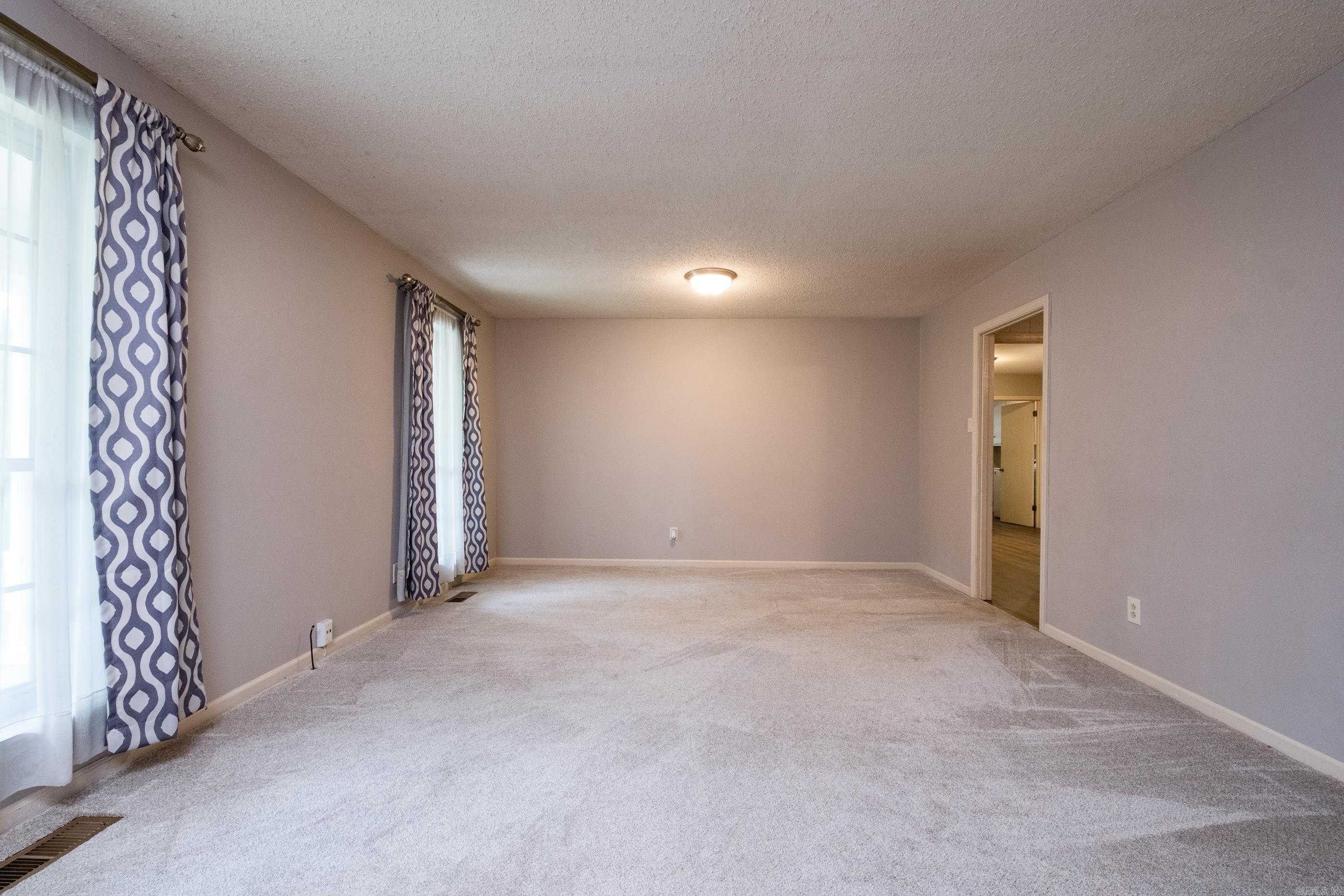 SHANNON HILLS EAST - Residential