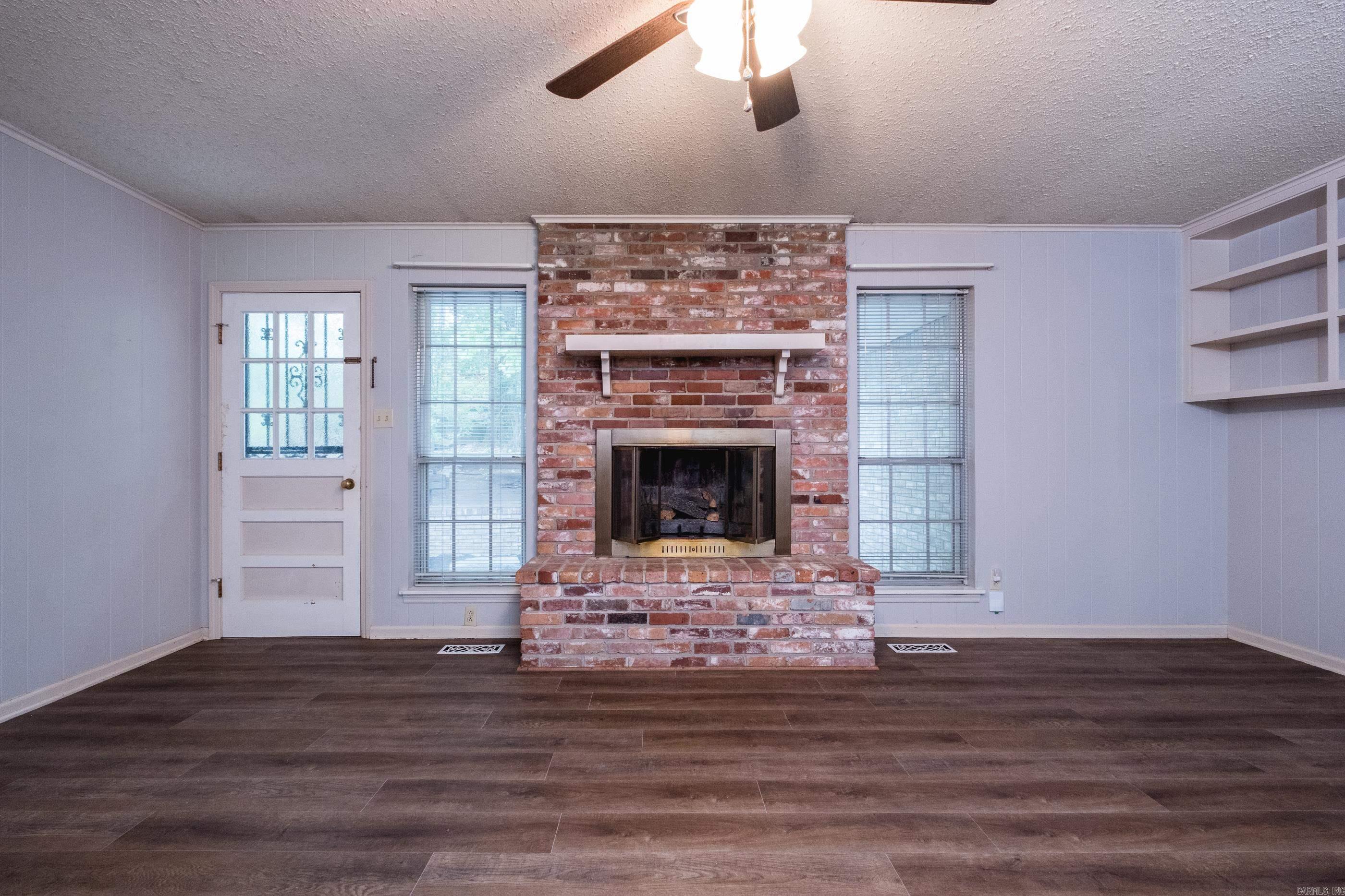 SHANNON HILLS EAST - Residential