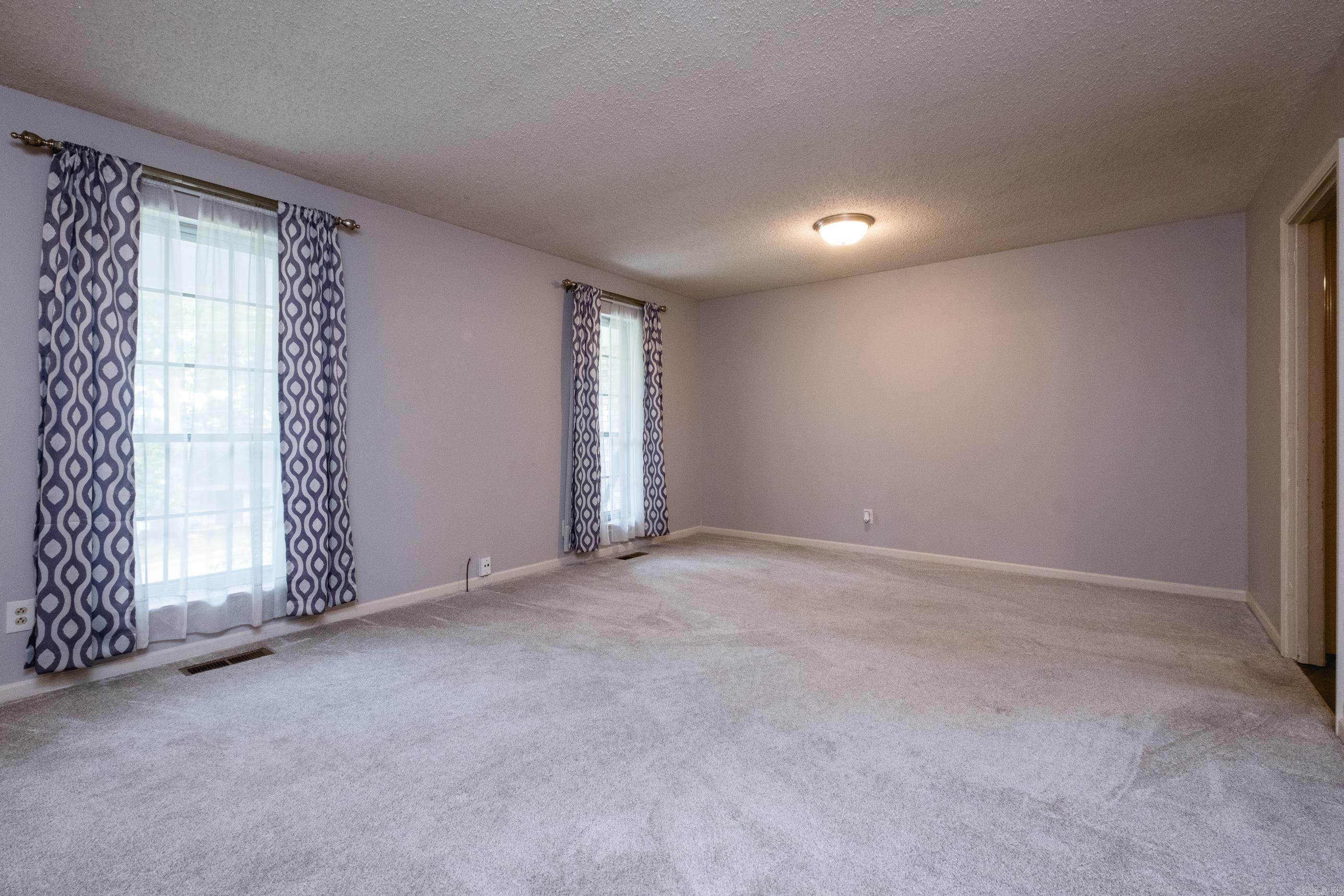SHANNON HILLS EAST - Residential