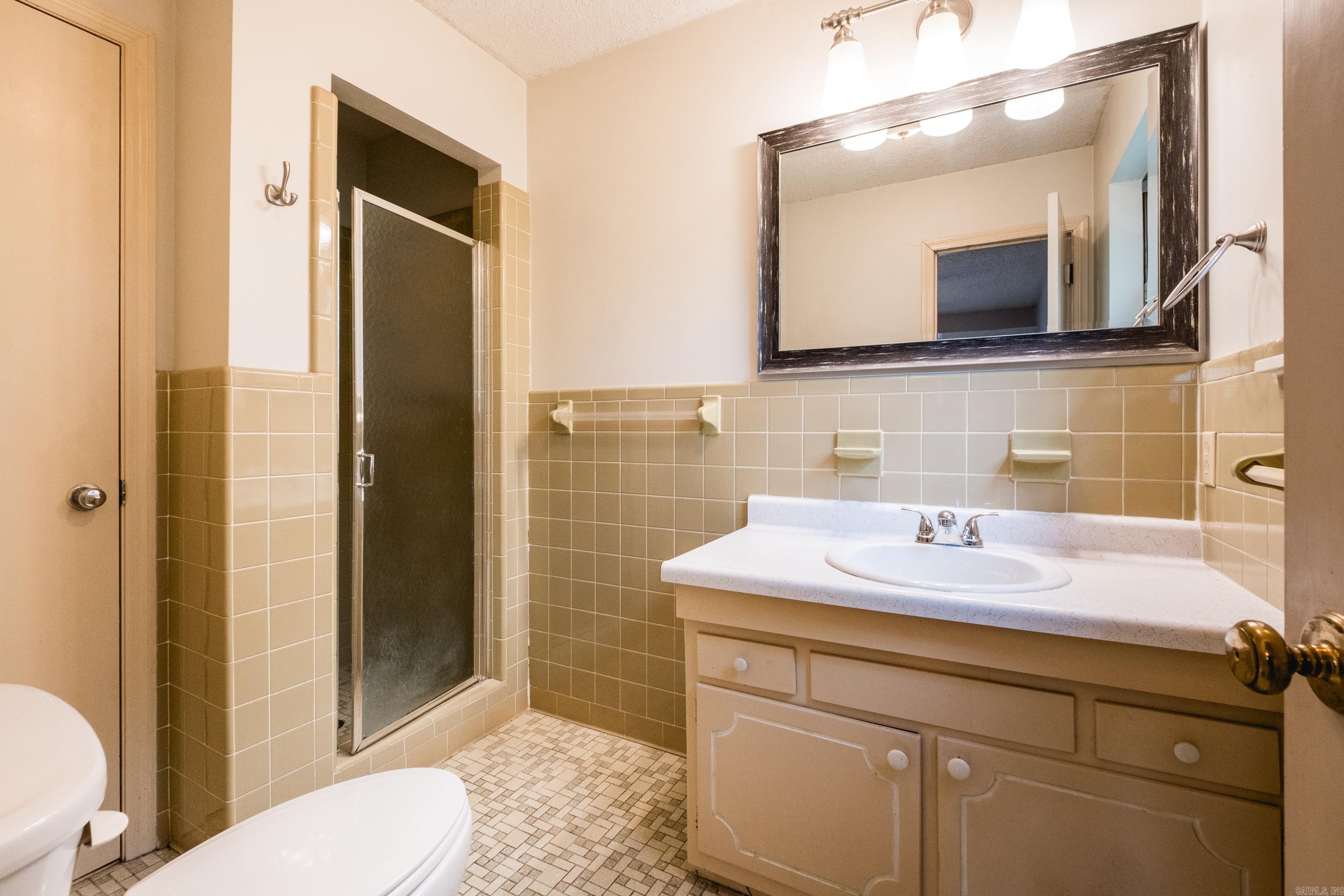 SHANNON HILLS EAST - Residential