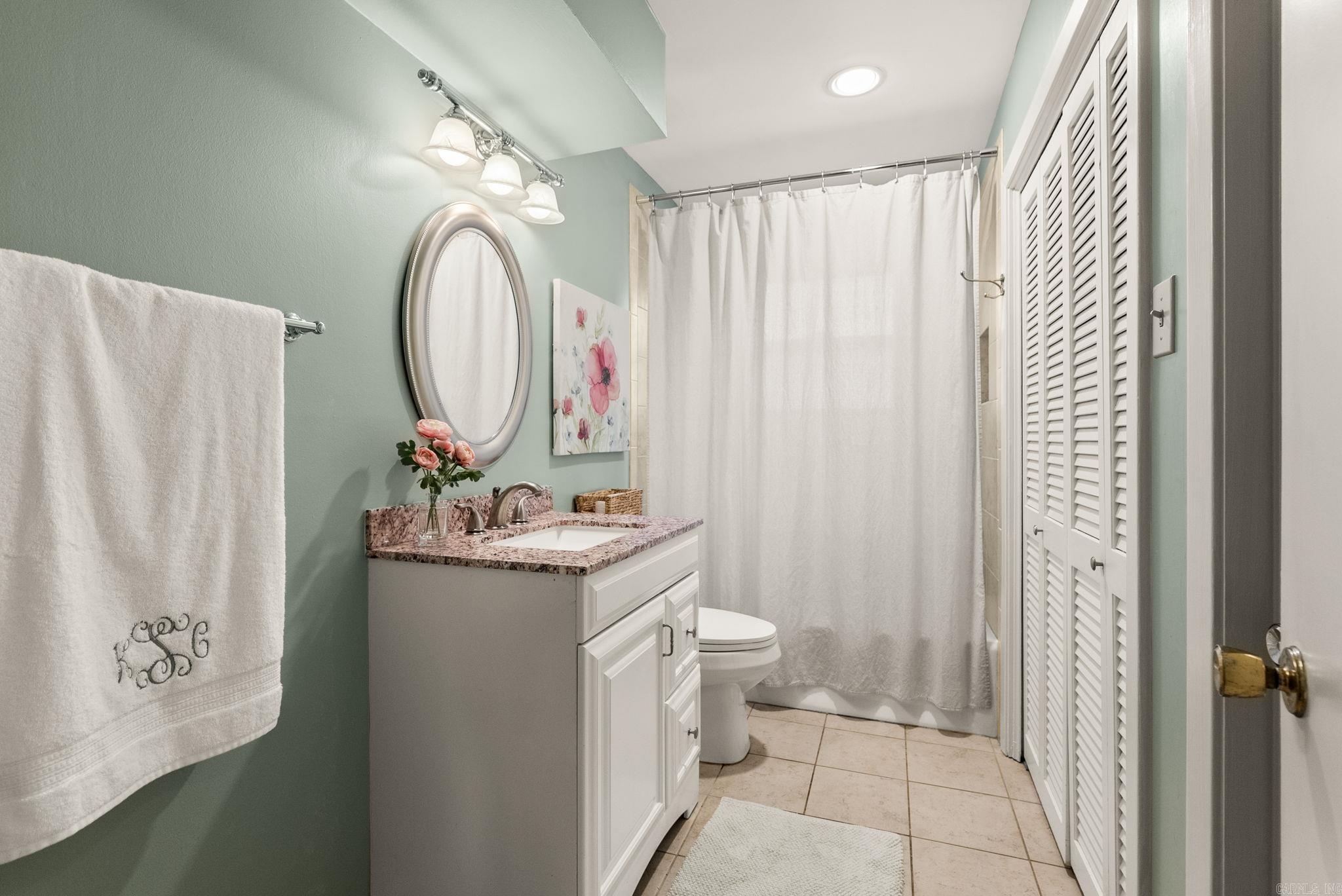 WILTON HGTS - Residential