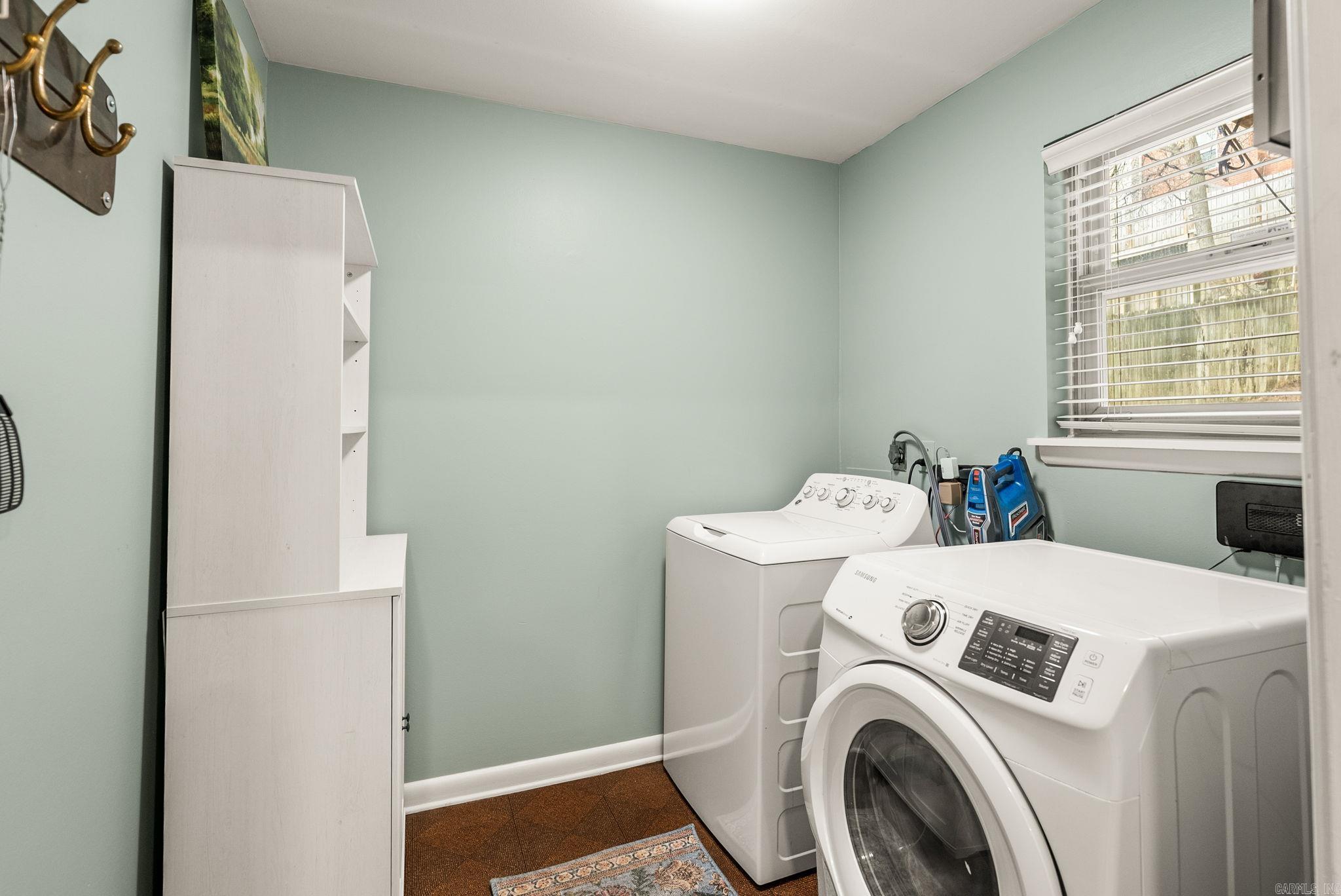 WILTON HGTS - Residential