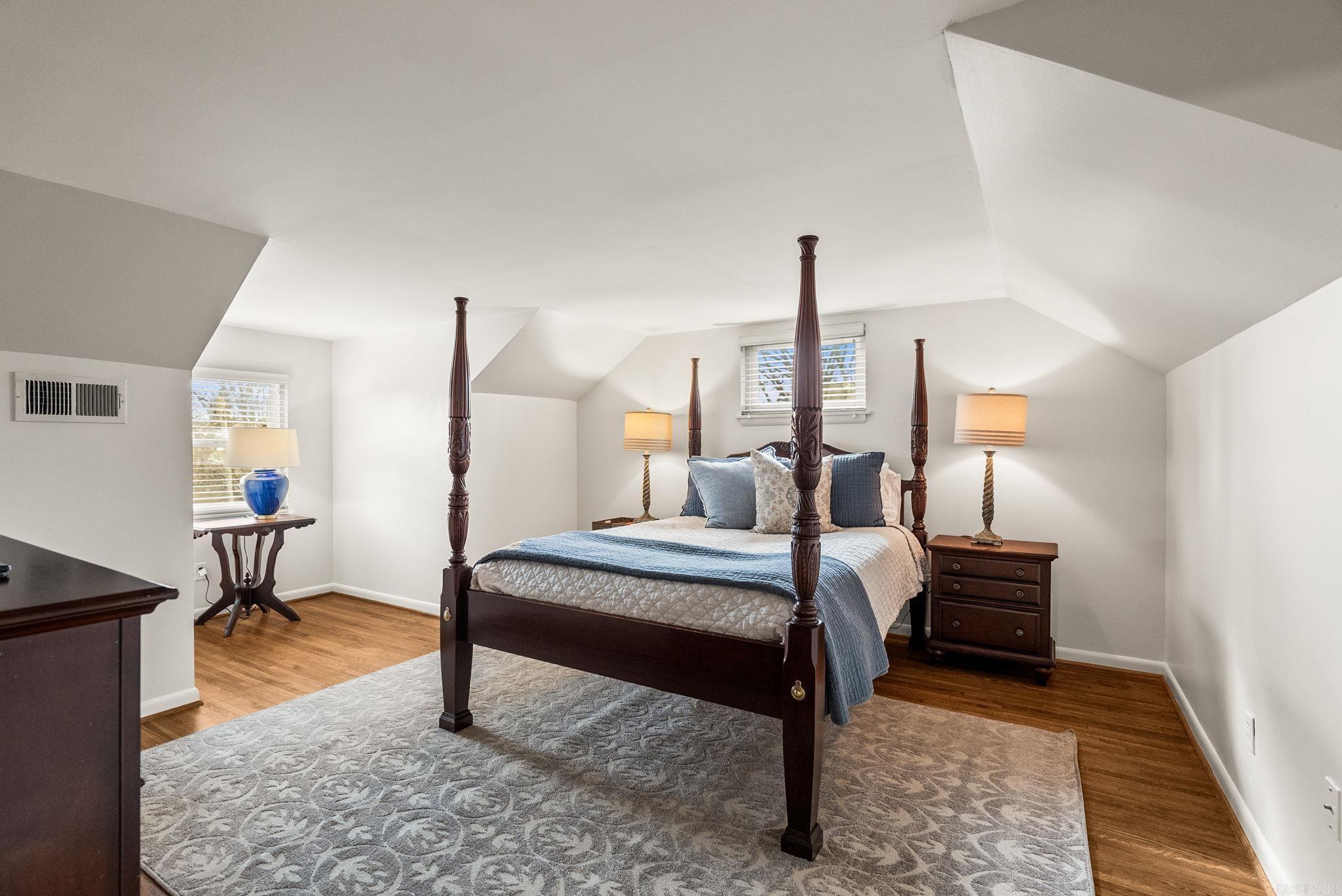 WILTON HGTS - Residential