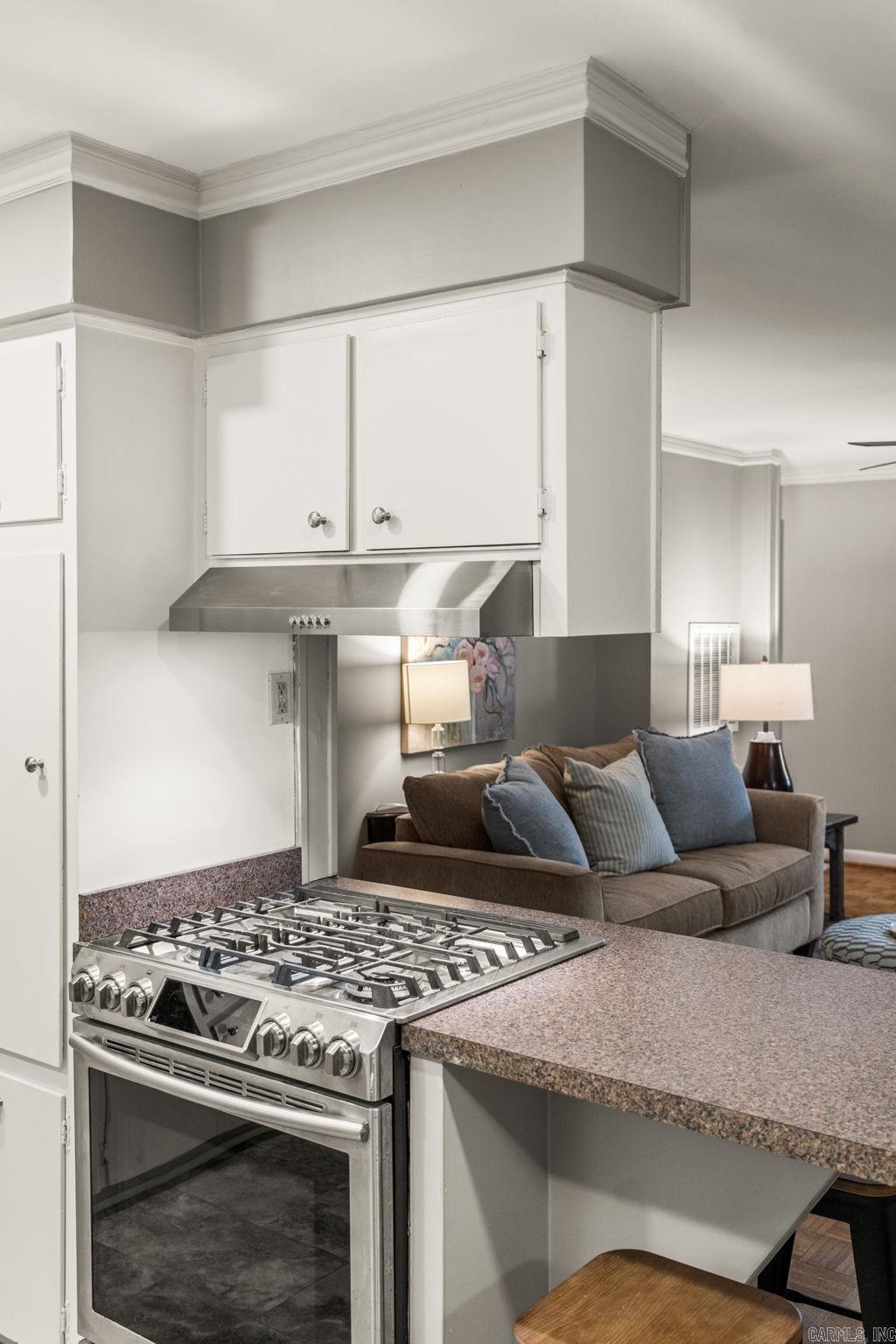 WILTON HGTS - Residential