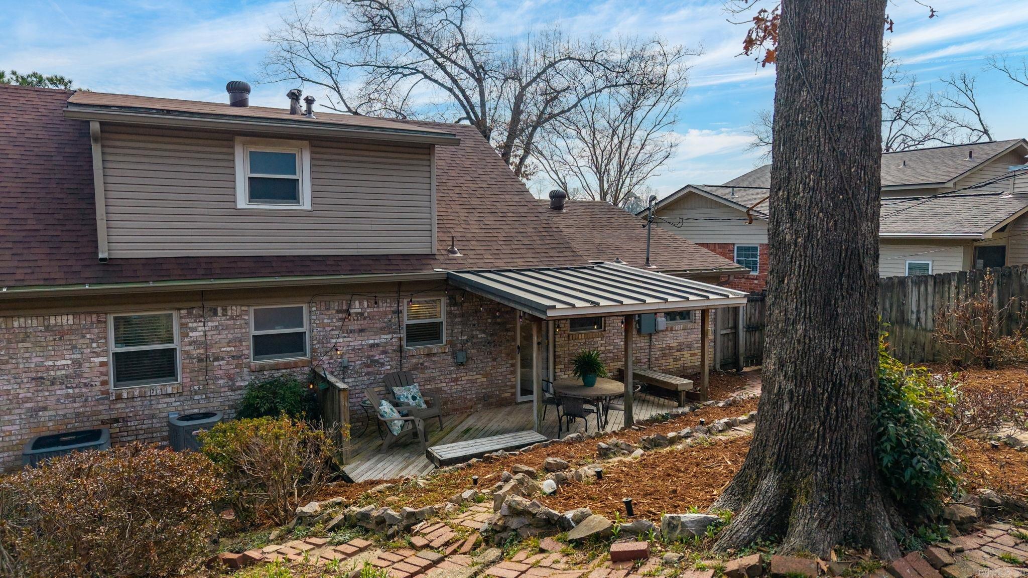 WILTON HGTS - Residential