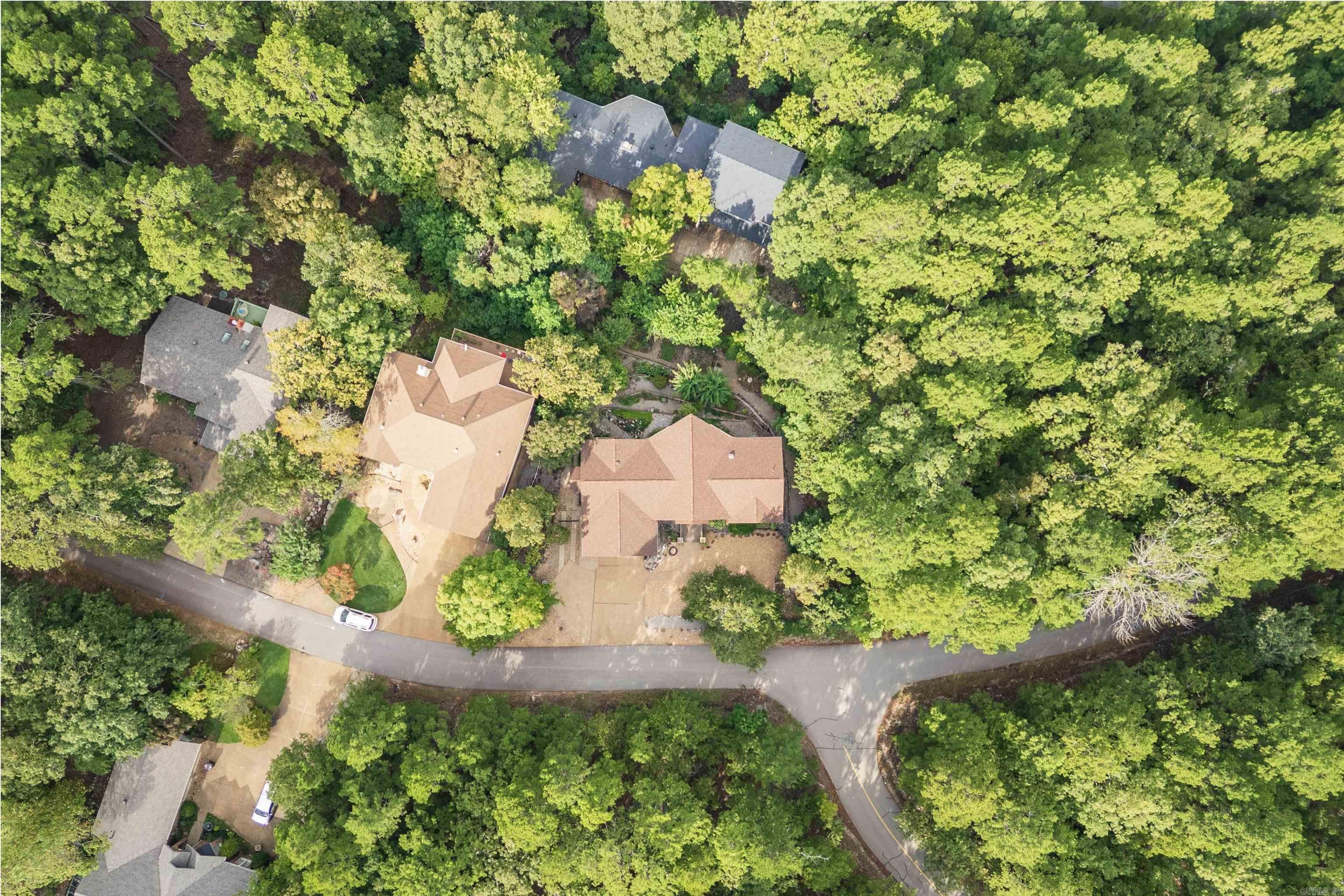 EL PELO - Residential