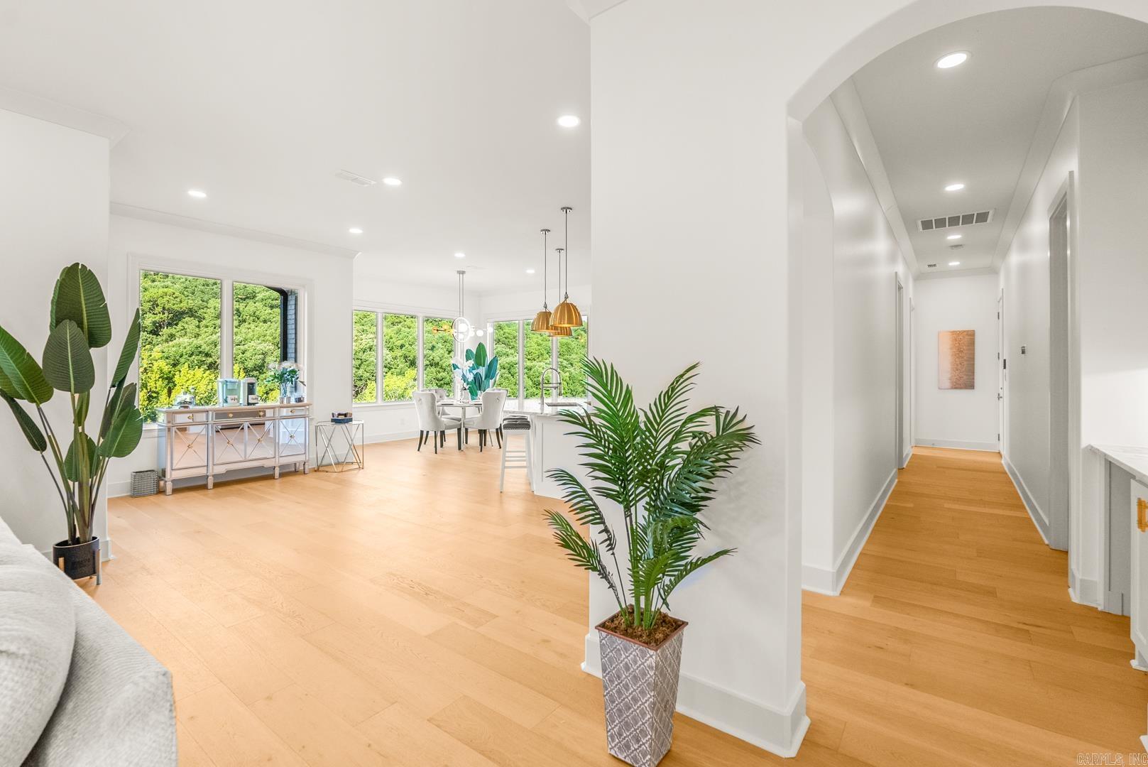 CHENAL VALLEY "FALSTONE COURT" - Residential