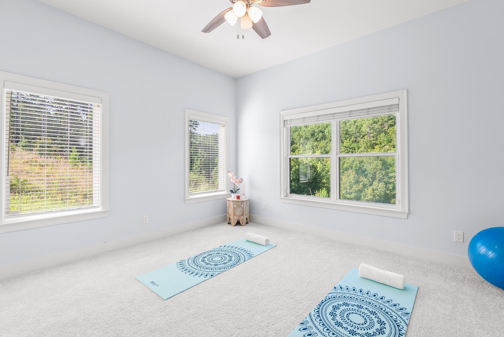 CHENAL VALLEY "FALSTONE COURT" - Residential